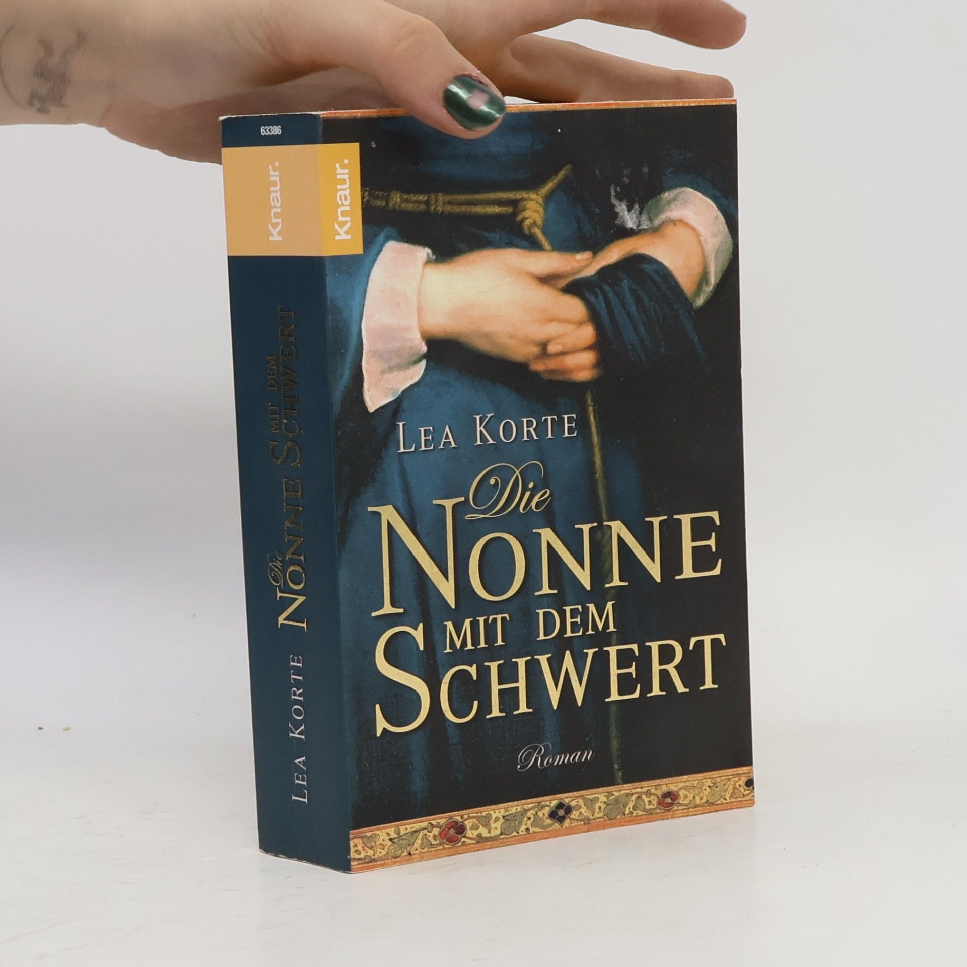 Lea Korte Die Nonne mit dem Schwert
