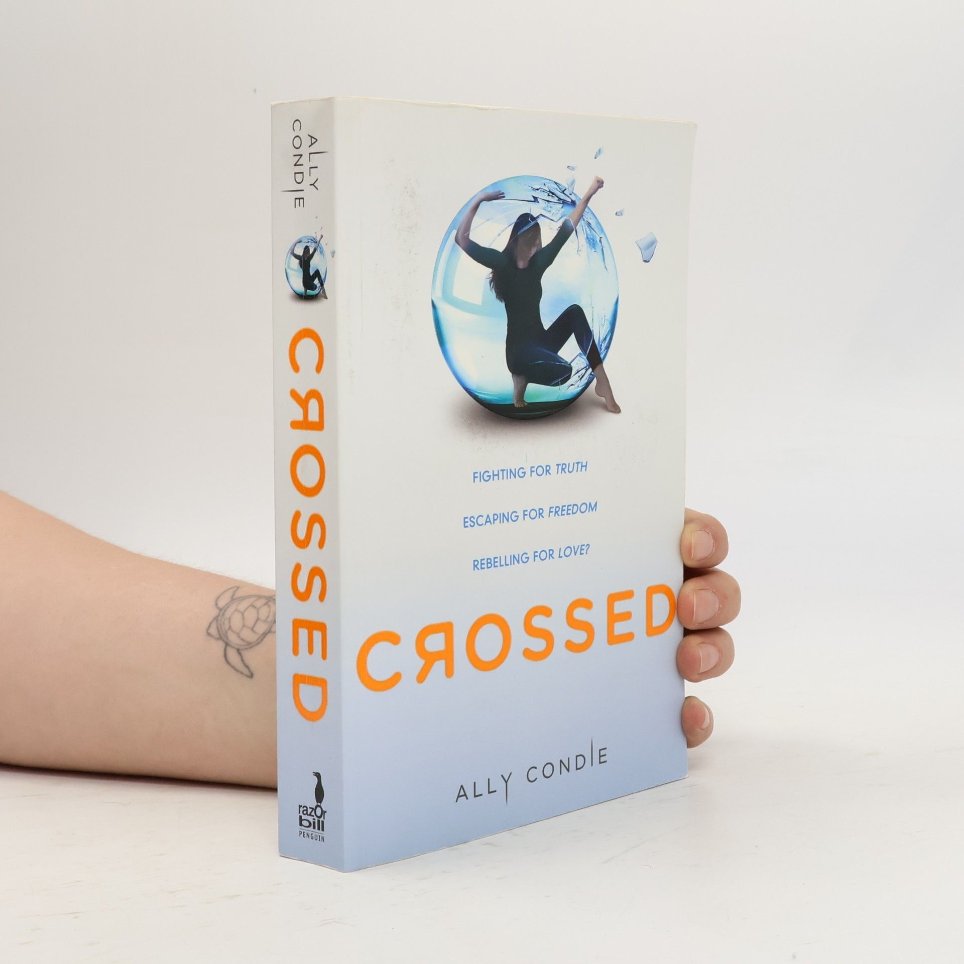 Ally Condie Crossed