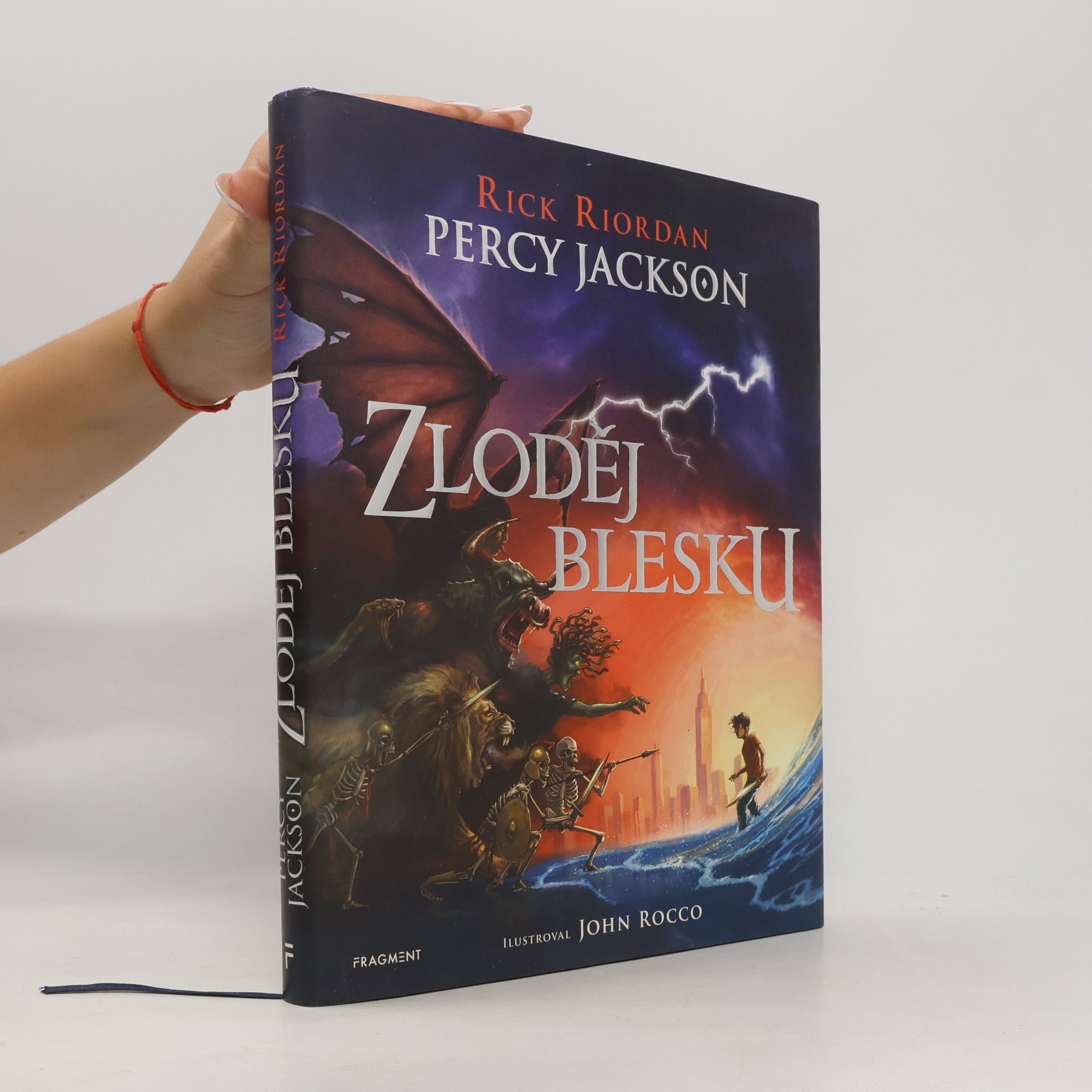 Rick Riordan Percy Jackson. Zloděj blesku