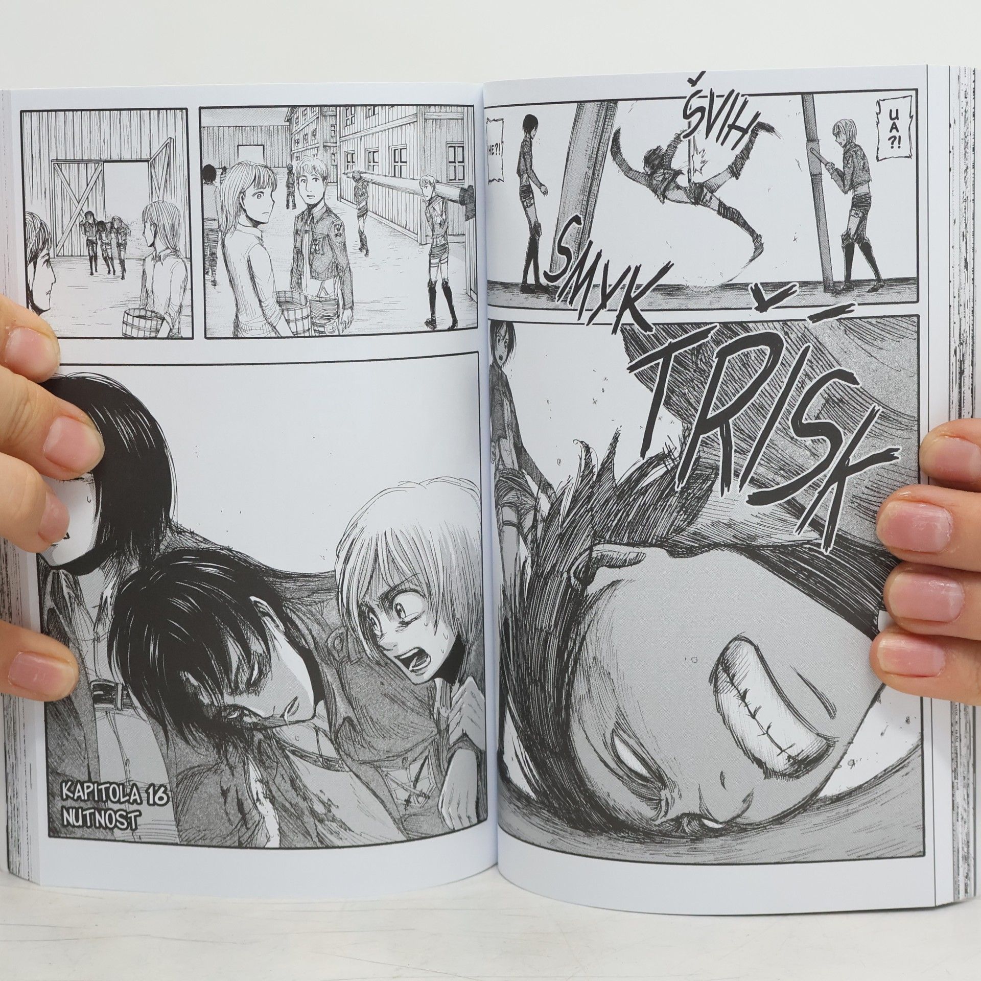 Hajime Isayama Útok titánů. 4
