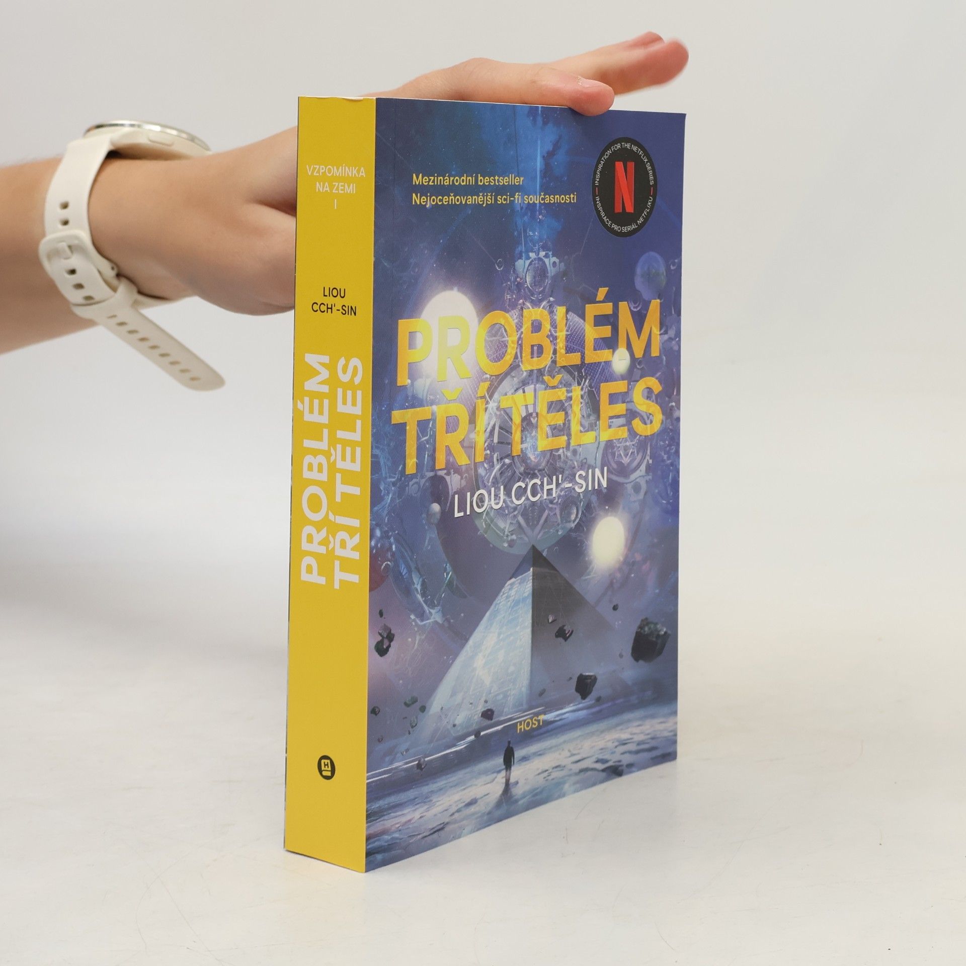 Liou Cch’-sin Problém tří těles
