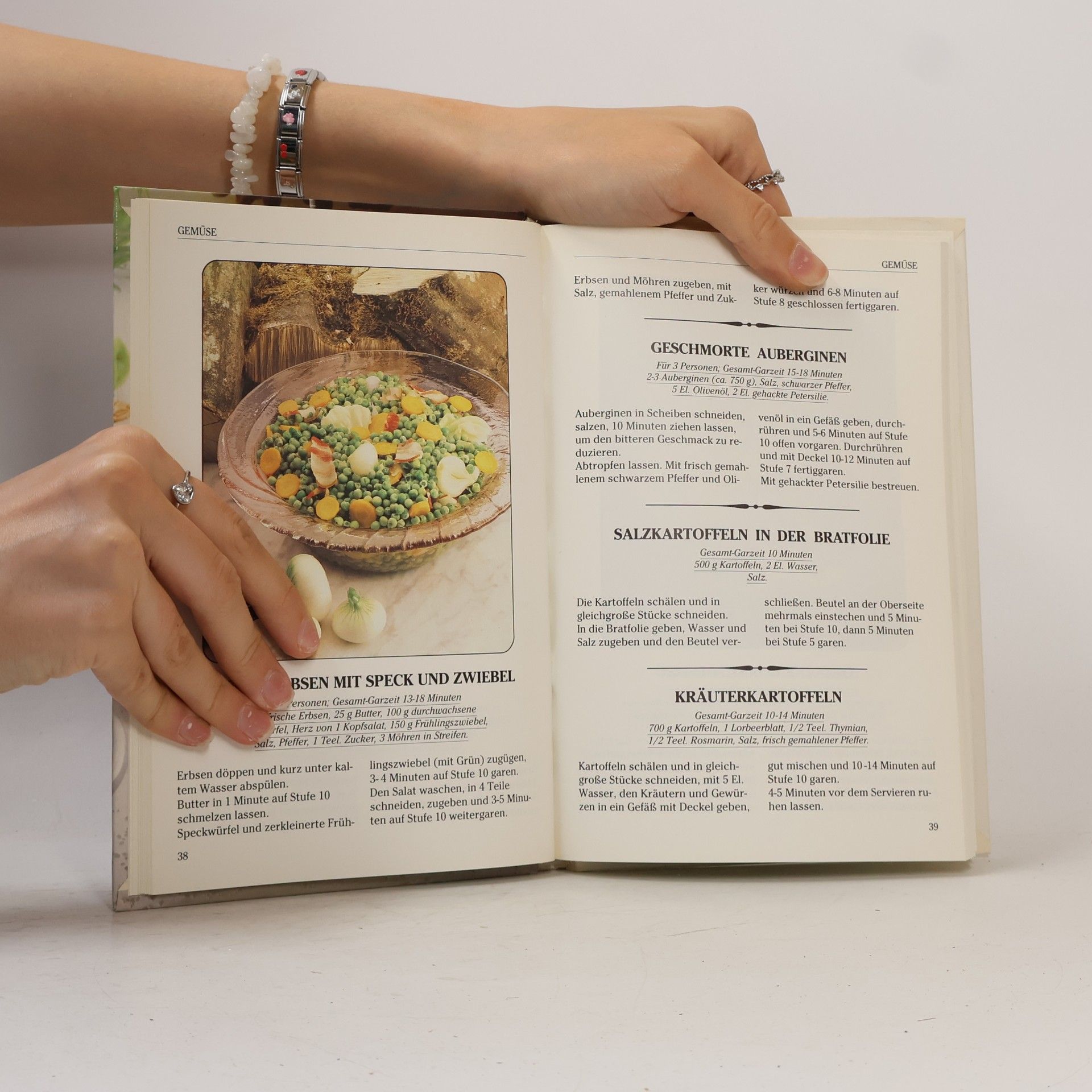 Autorenkollektiv Kochen mit Mikrowelle