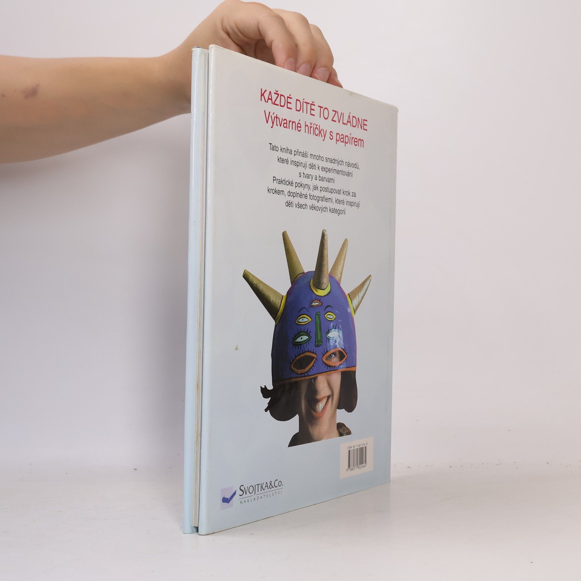 Marion Elliott Výtvarné hříčky s papírem. Papier Maché : Kniha návodů a postupů