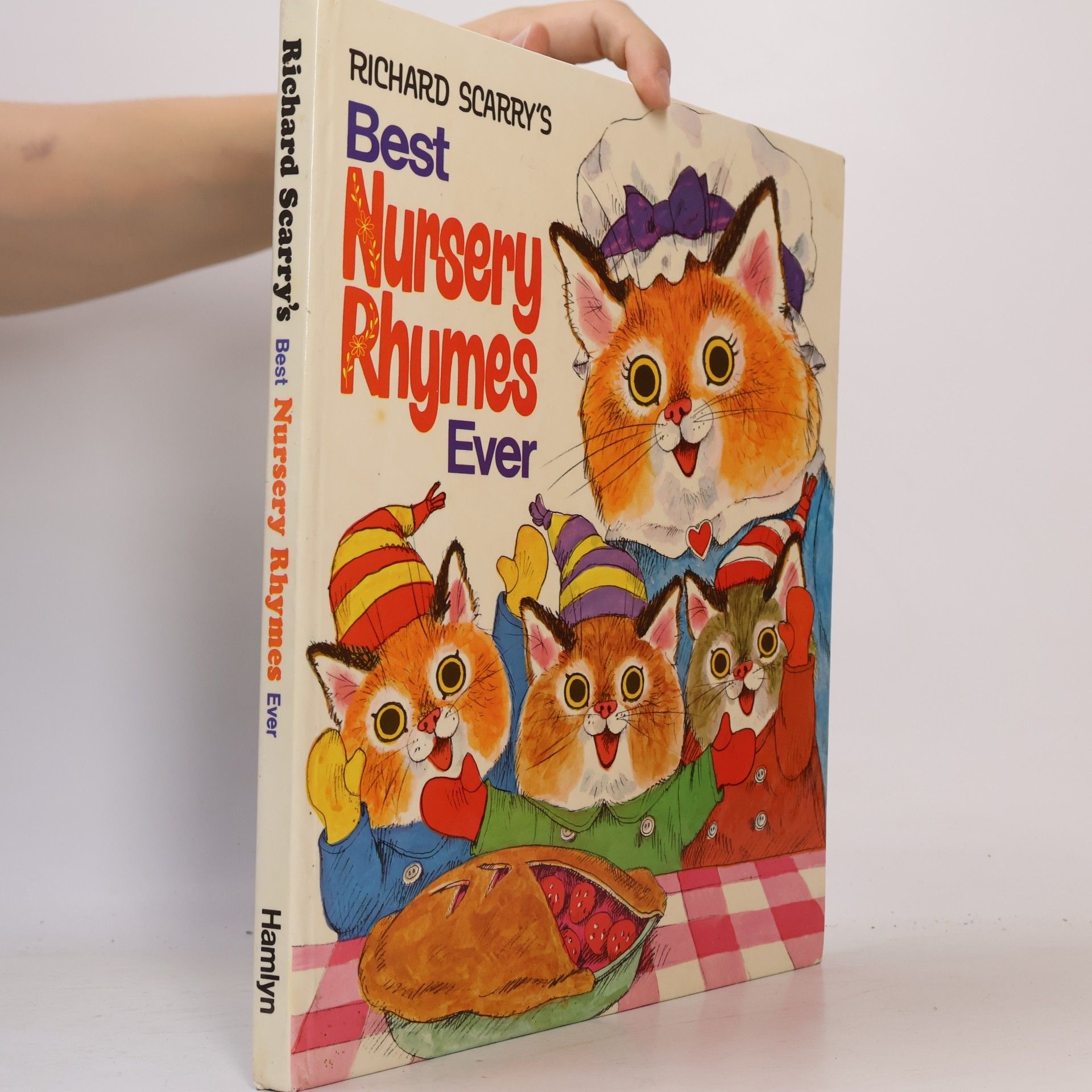 Richard Scarry Richard Scarry's best nursery rhymes ever Best nursery rhymes ever