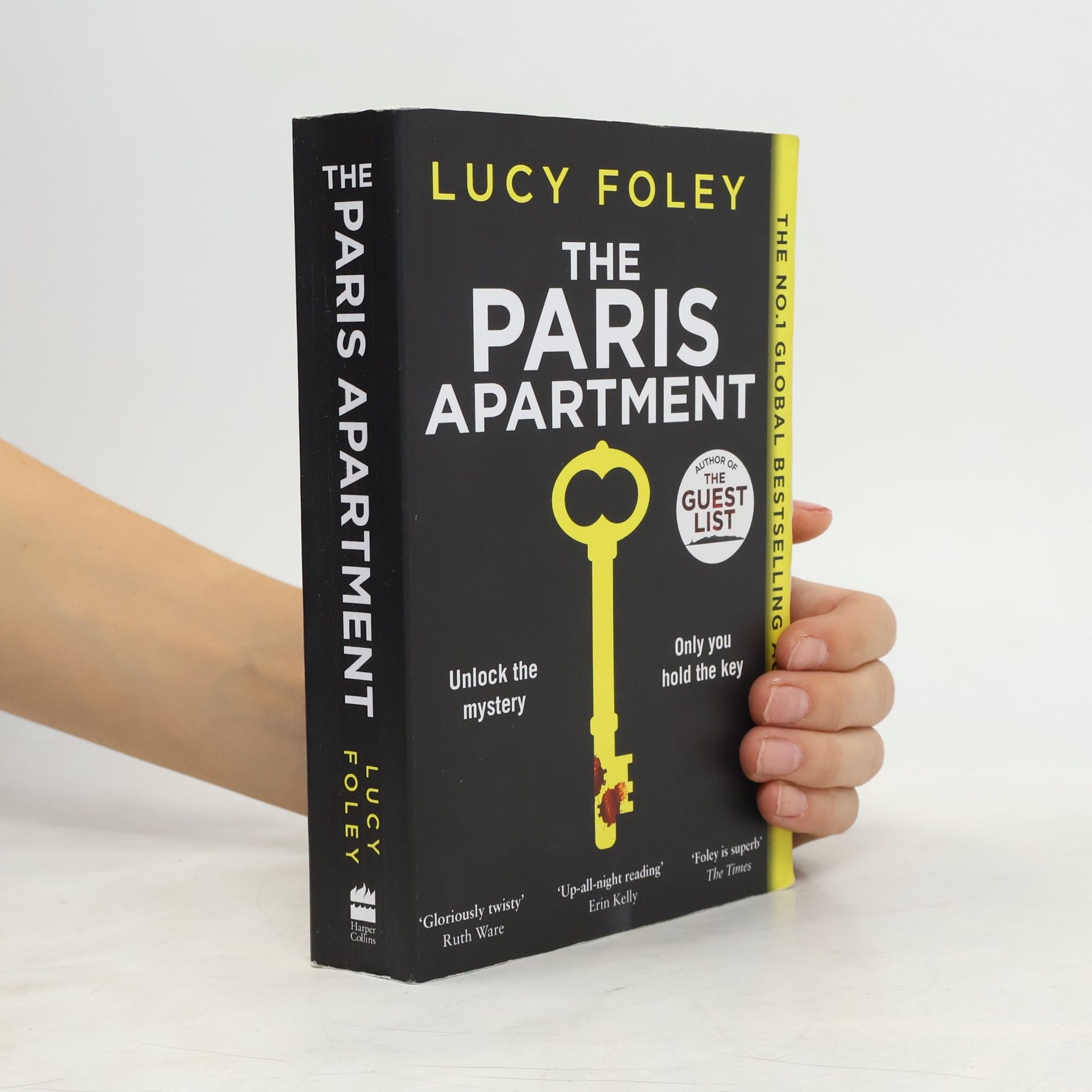 Lucy Foley The Paris apartment