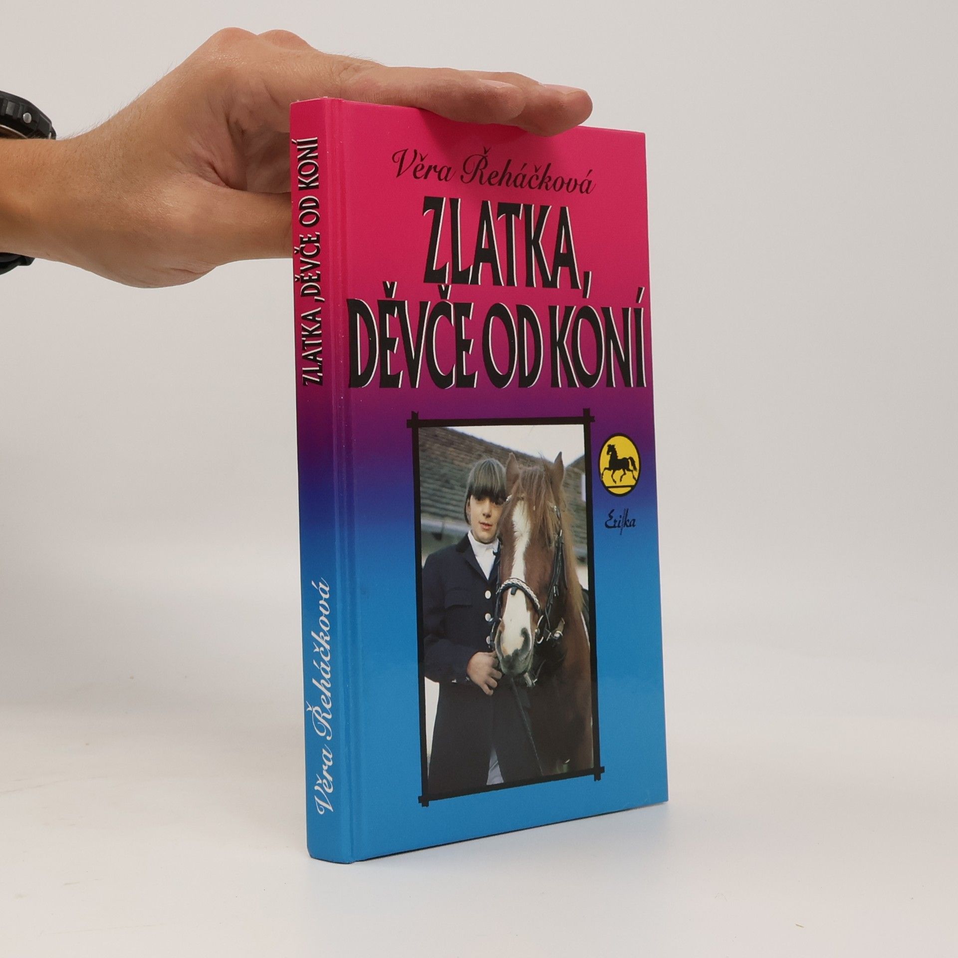 Zlatka, děvče od koní