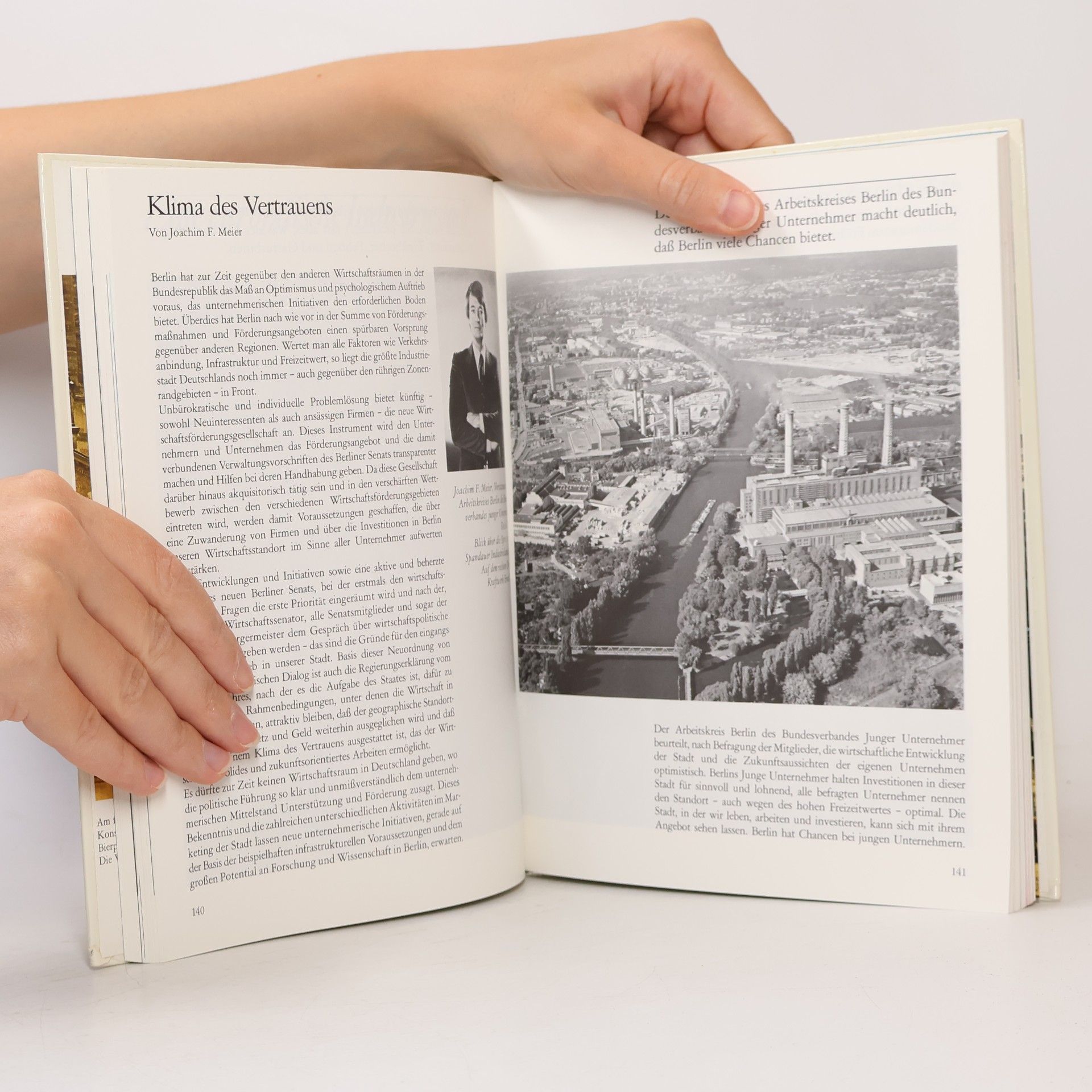 Autorenkollektiv Berlin 77. Das Jahr im Rückspiegel