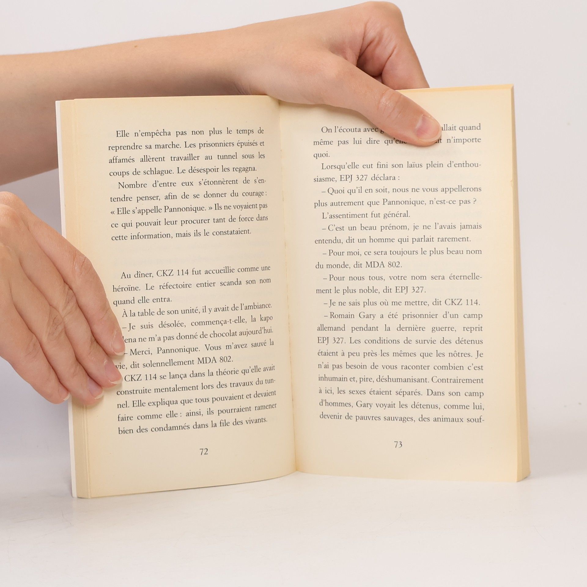 Amélie Nothomb Acide sulfurique : roman