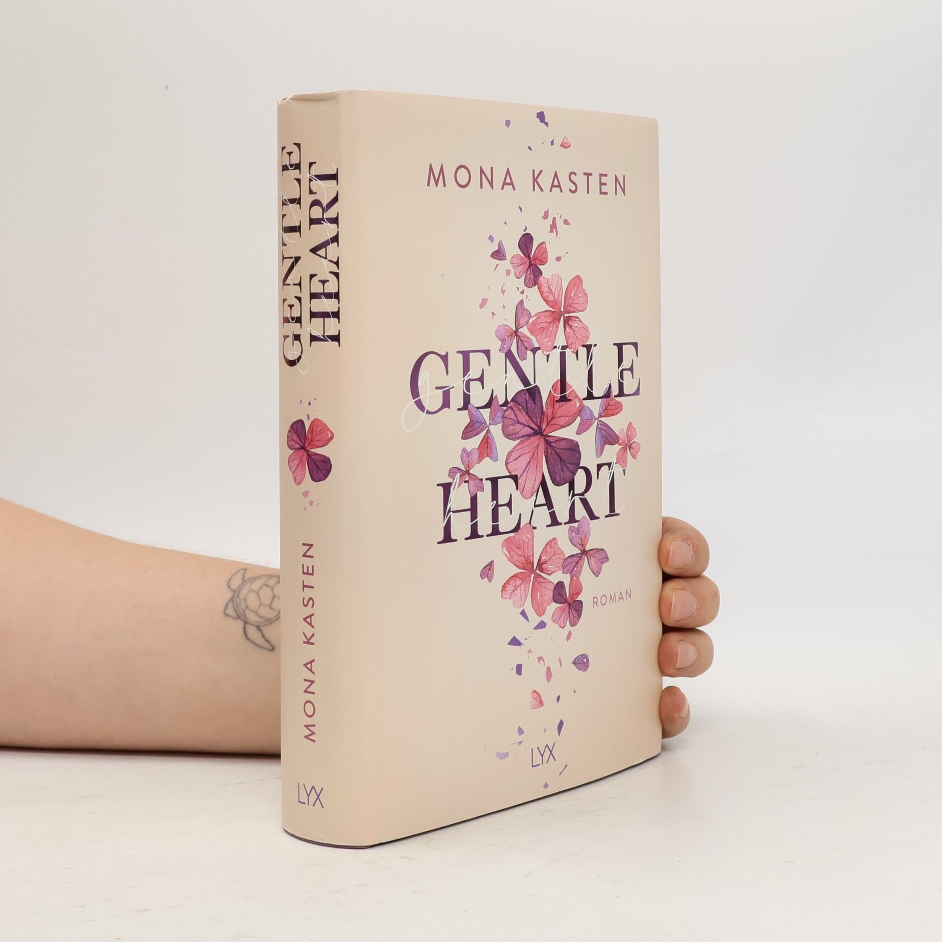 Mona Kasten Gentle Heart