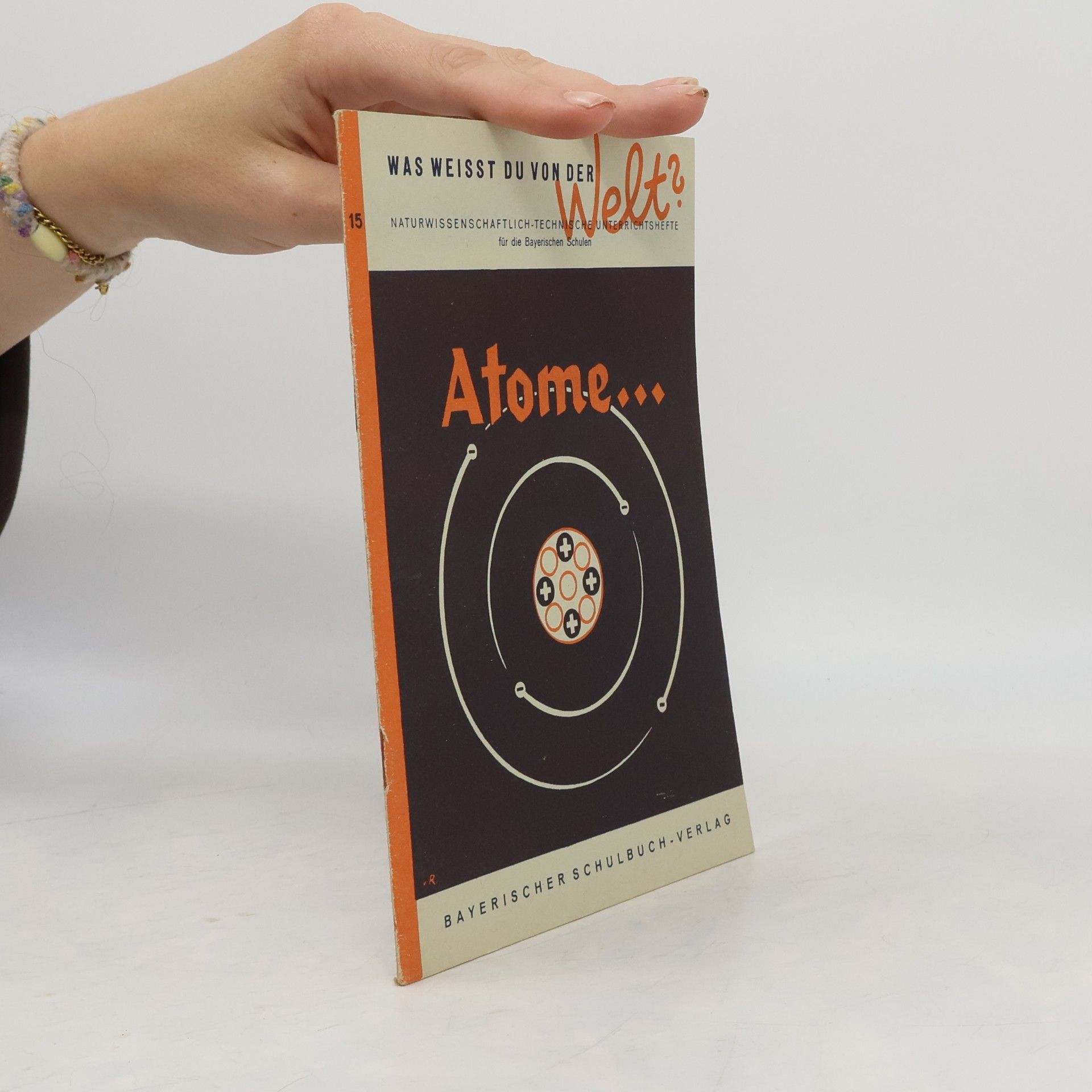 Various authors Atome...