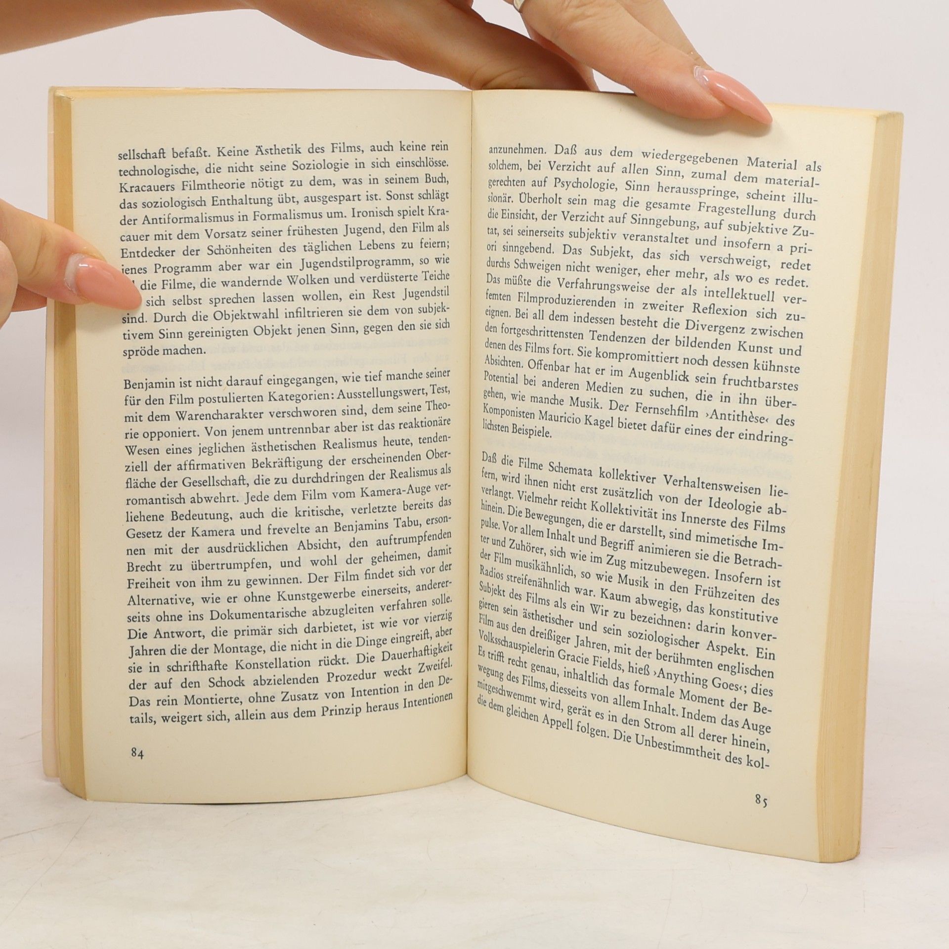 Theodor W. Adorno Ohne Leitbild. Parva Aesthetica