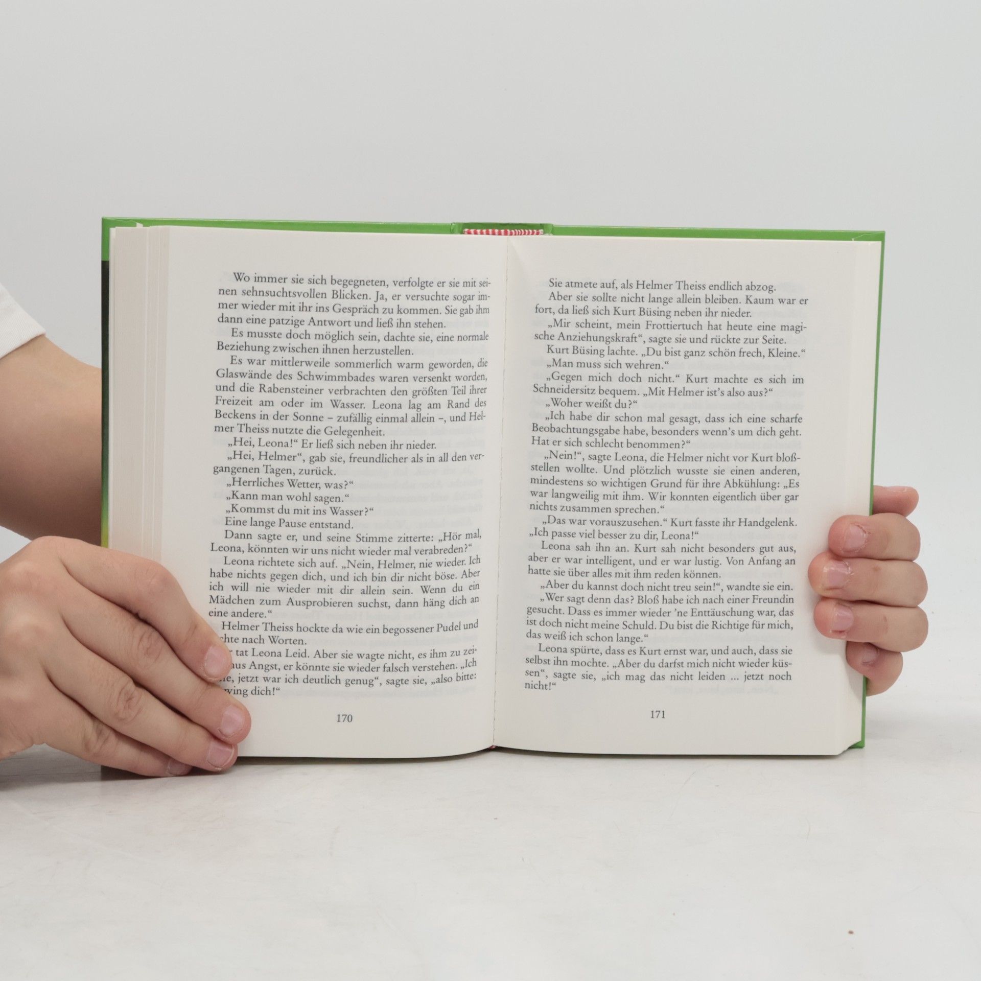 Marie Louise Fischer Leona groß in Form. Ein Mädchen kommt ins Landschulheim; Es tut sich was im Landschulheim. 2 Bücher in e. Bd.