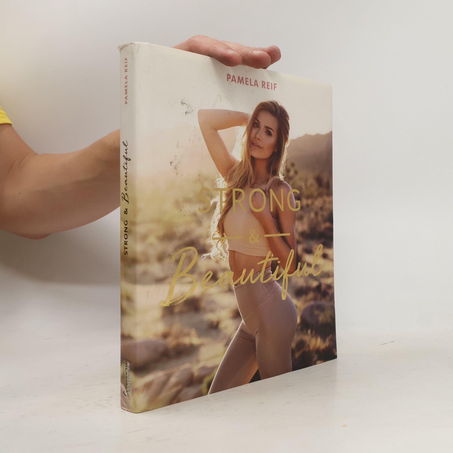 Pamela Reif Strong & Beautiful Special Edition