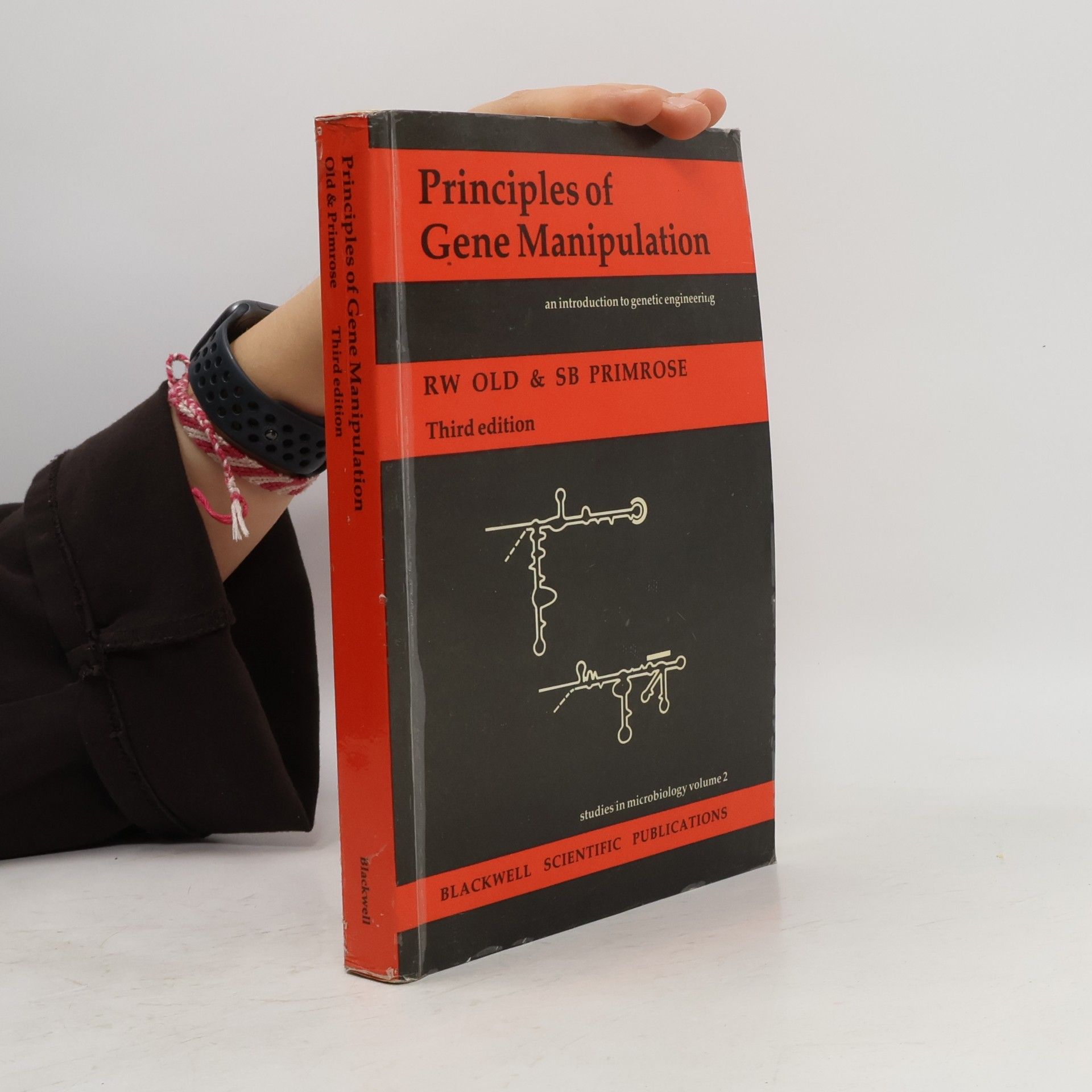 R. W. Old Studies in Microbiology - 2: Principles of Gene Manipulation