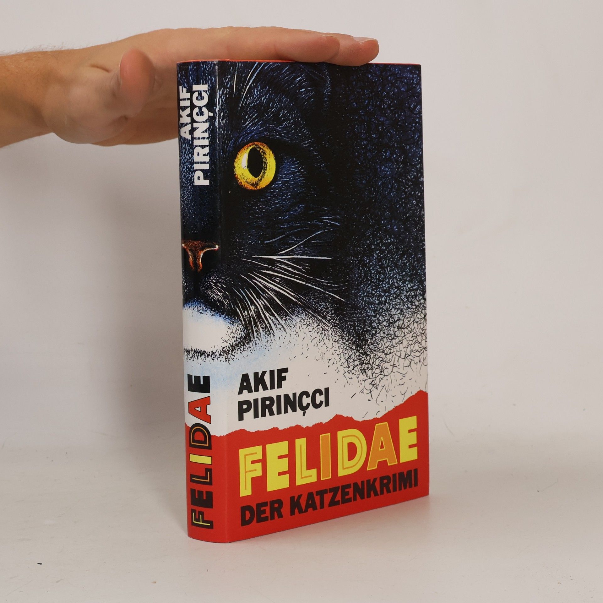 Akif Pirinçci Felidae