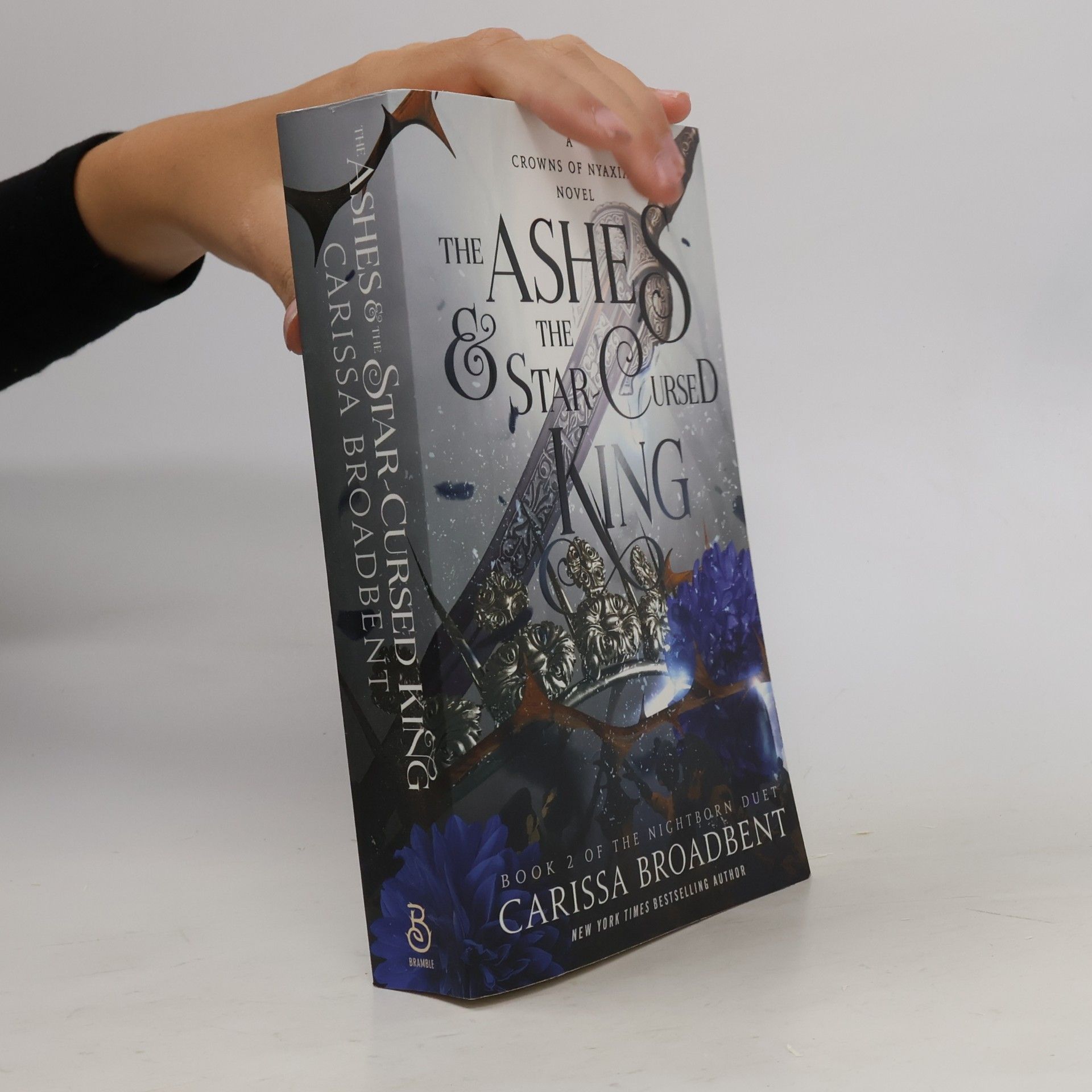 Carissa Broadbent The Ashes & the Star-Cursed King