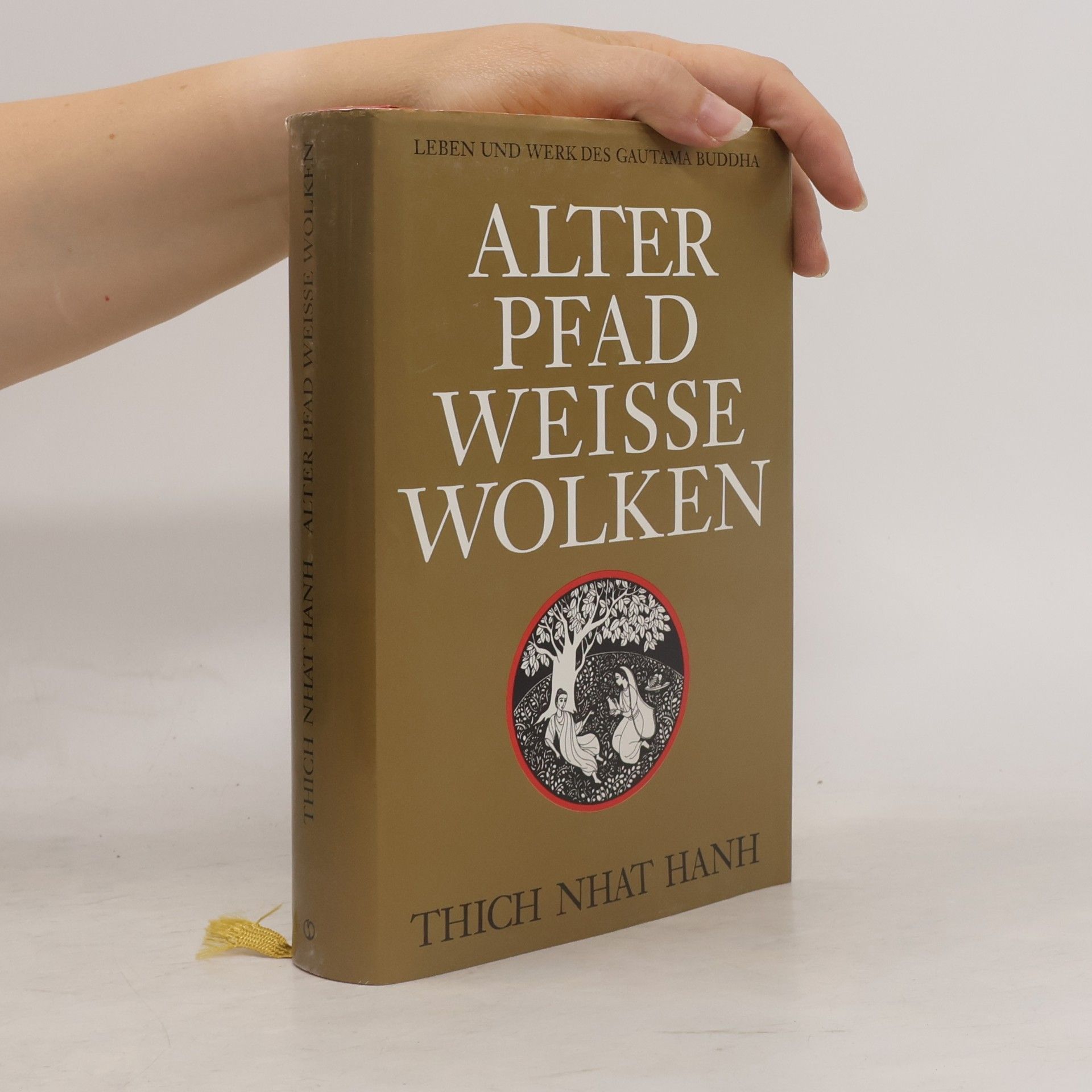Thích Nhất Hạnh Alter Pfad, weisse Wolken