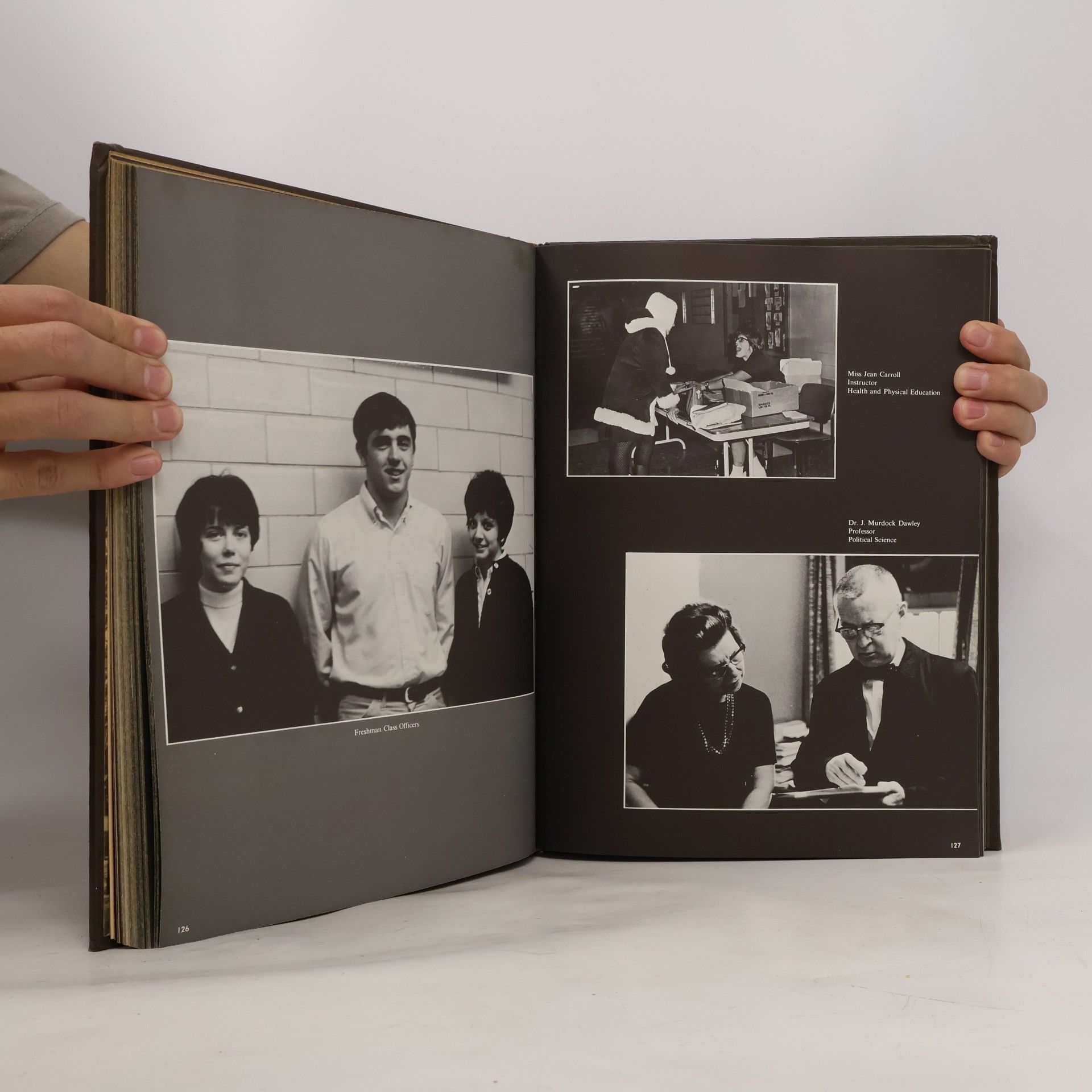 Collectif d'auteurs Fredonian