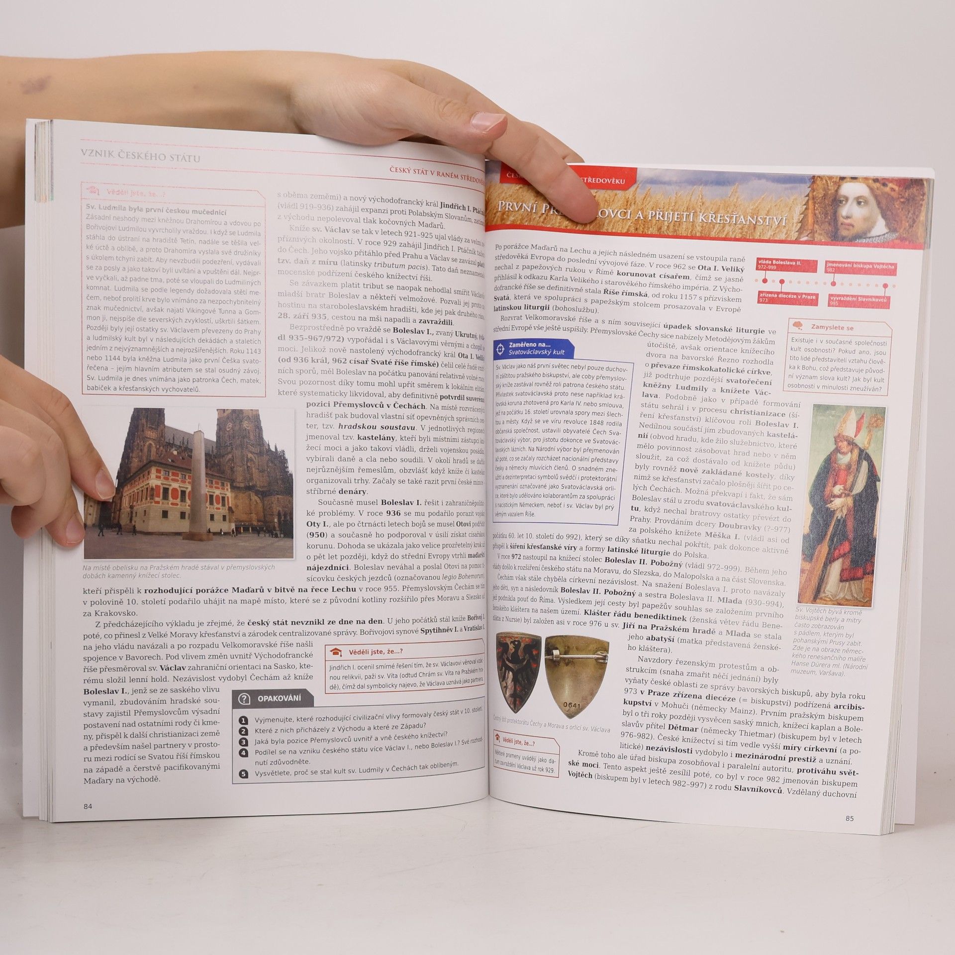 Various authors Dějepis pro střední školy a gymnázia