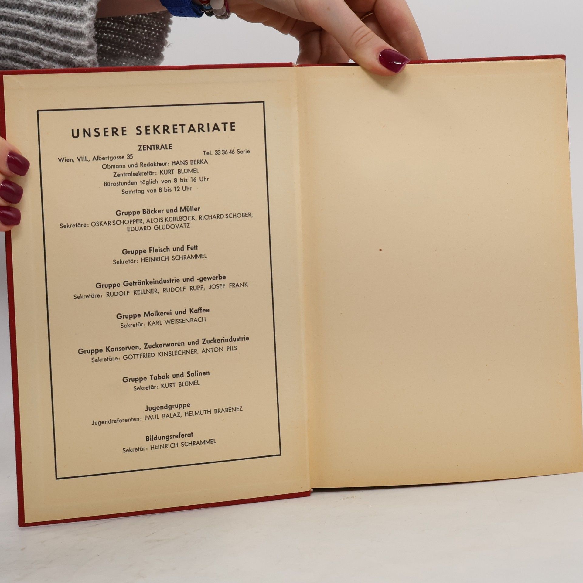 kolektiv Jahrbuch