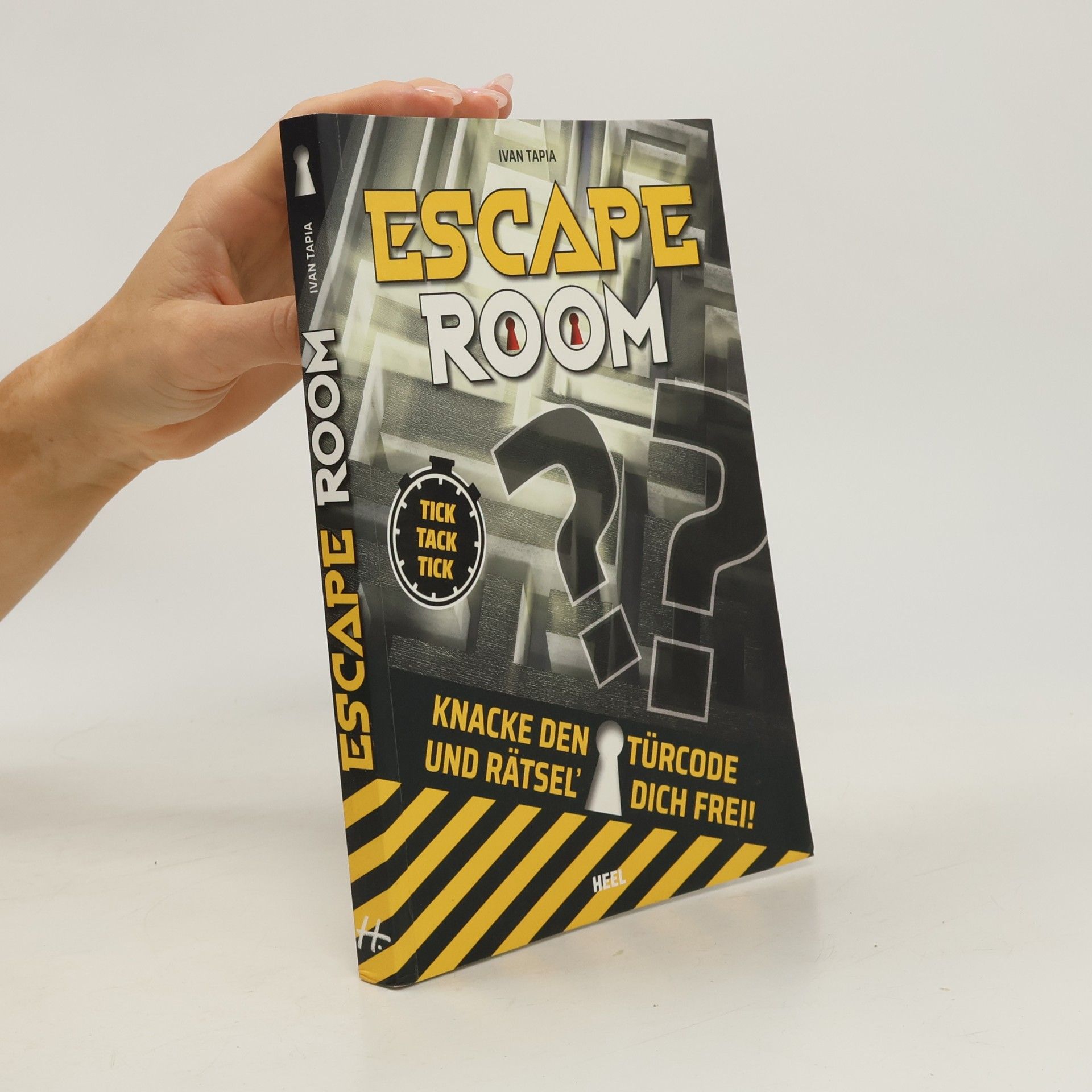 Ivan Tapia Escape room - knacke den Türcode und rätsel dich frei!