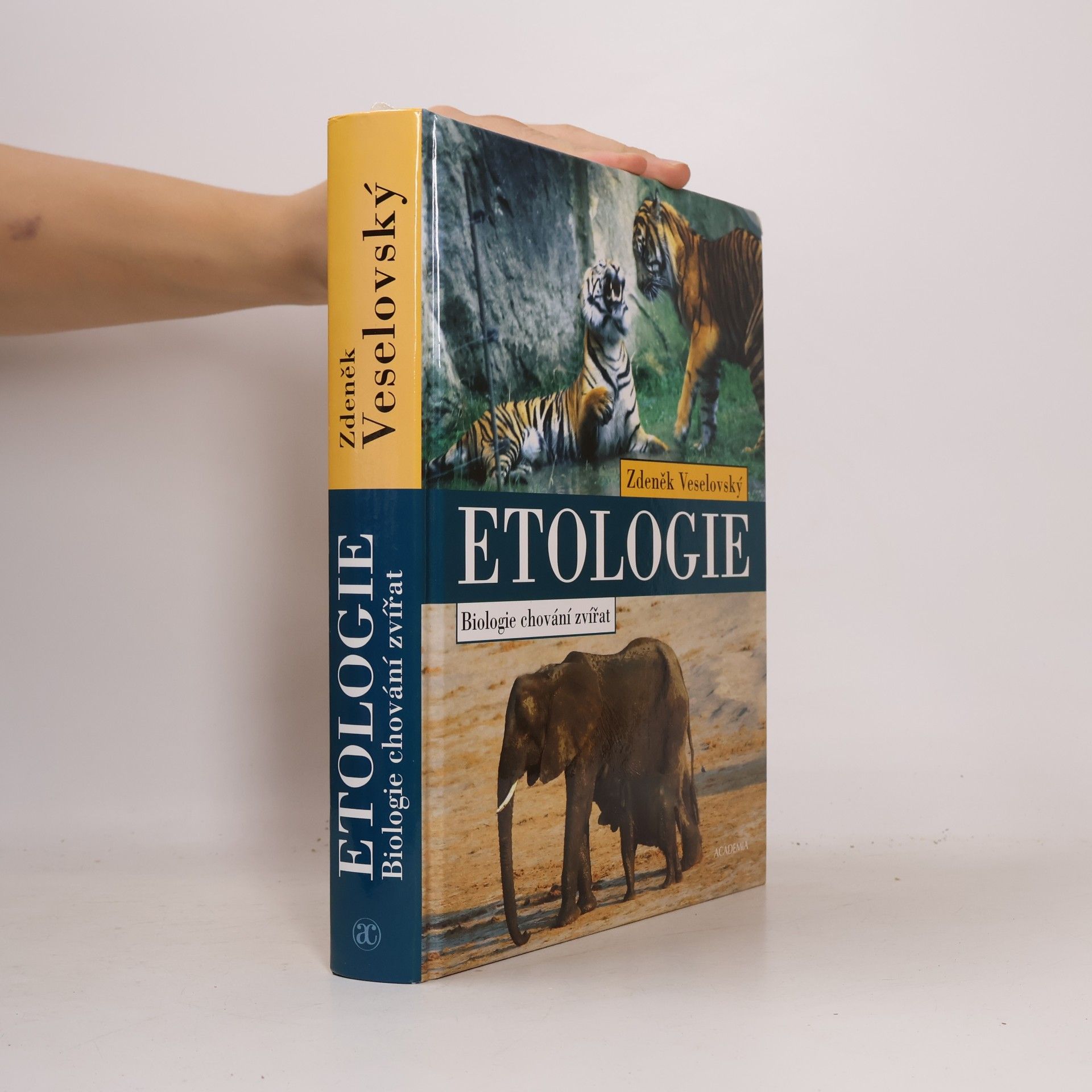 Zdeněk Veselovský Etologie : biologie chování zvířat