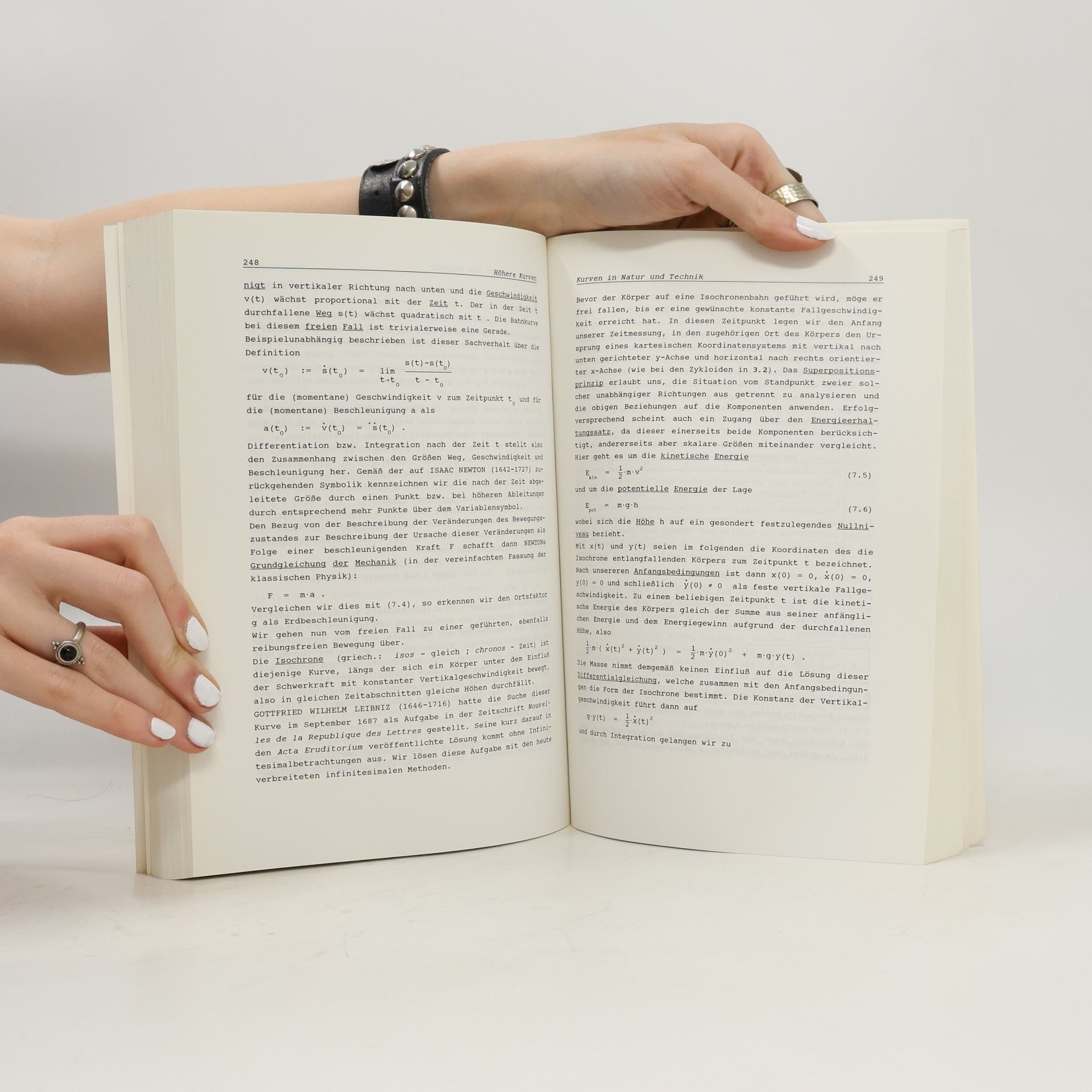Hans Schupp Lehrbücher und Monographien zur Didaktik der Mathematik - 28: Höhere Kurven