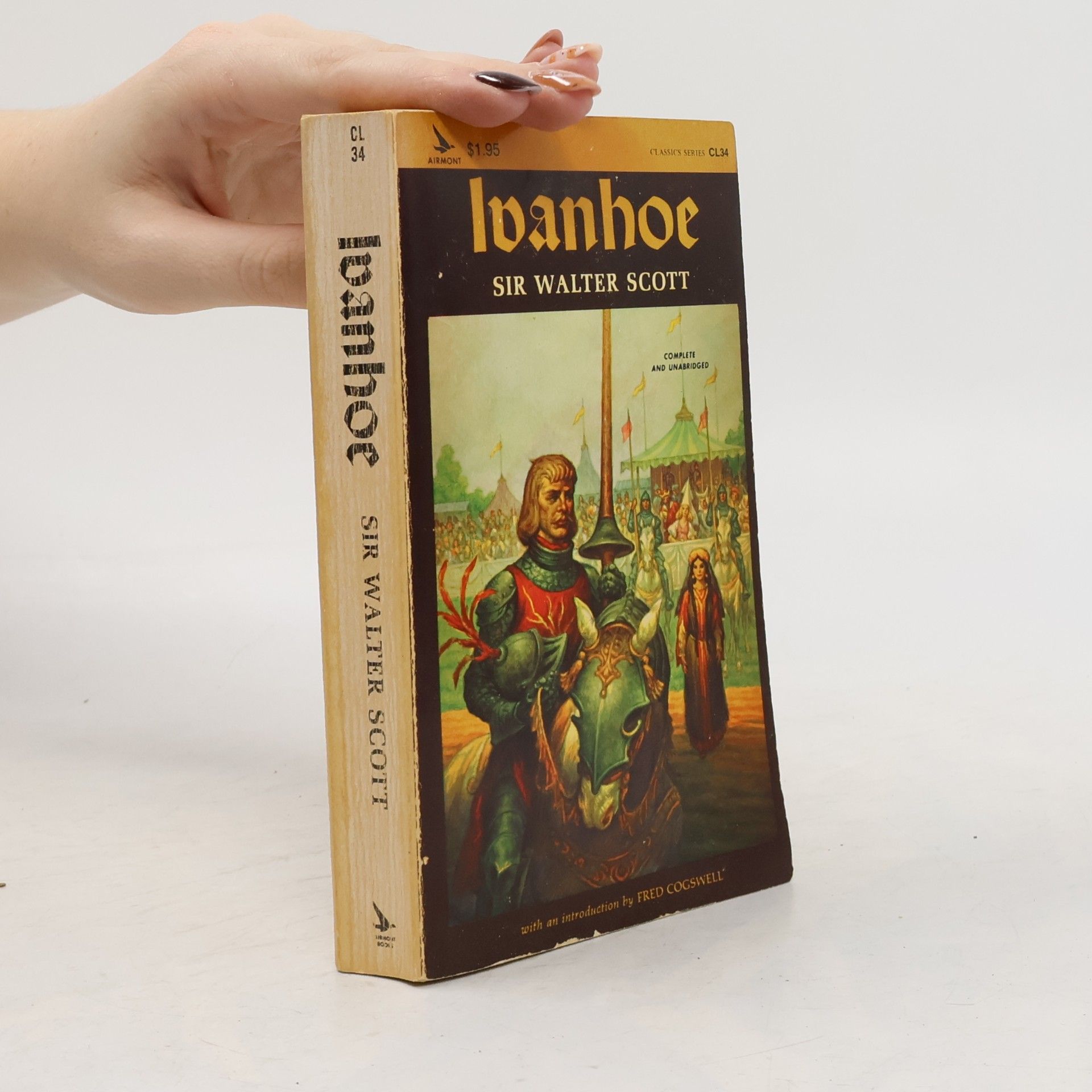 Fred Cogswell Airmont Classics: Ivanhoe - Complete and Unabridged; With an Introduction by Fred Cogswell