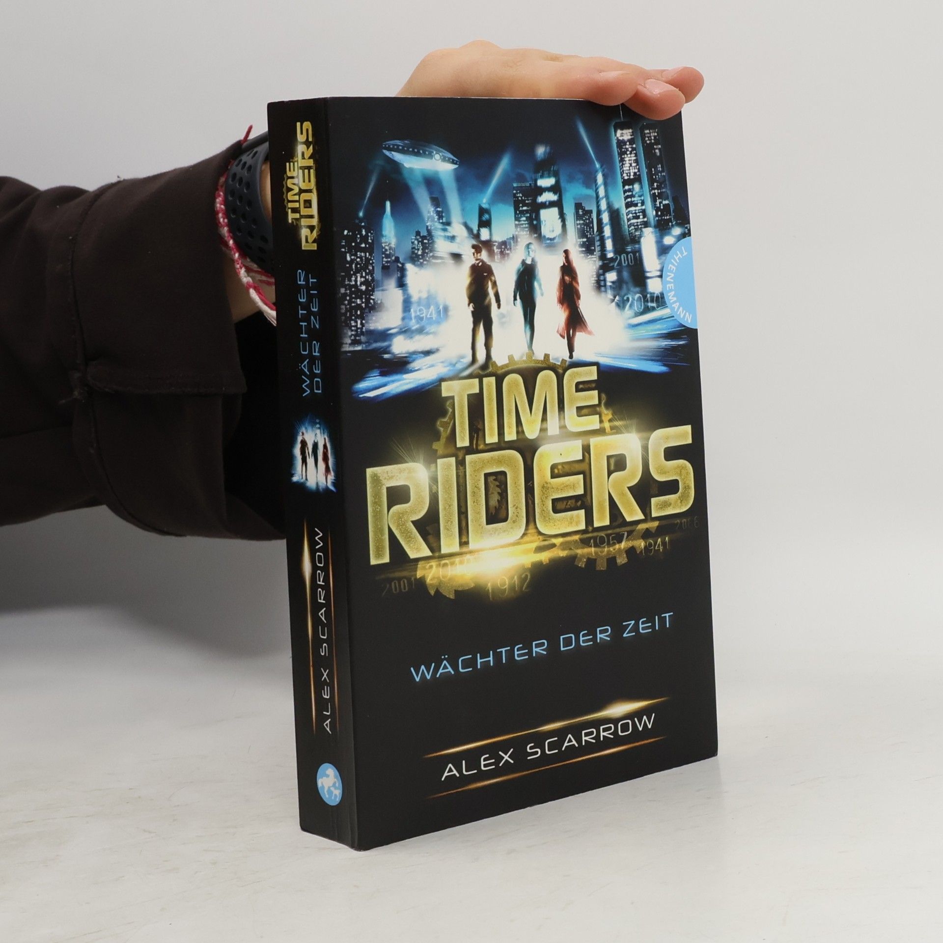Alex Scarrow Time Riders