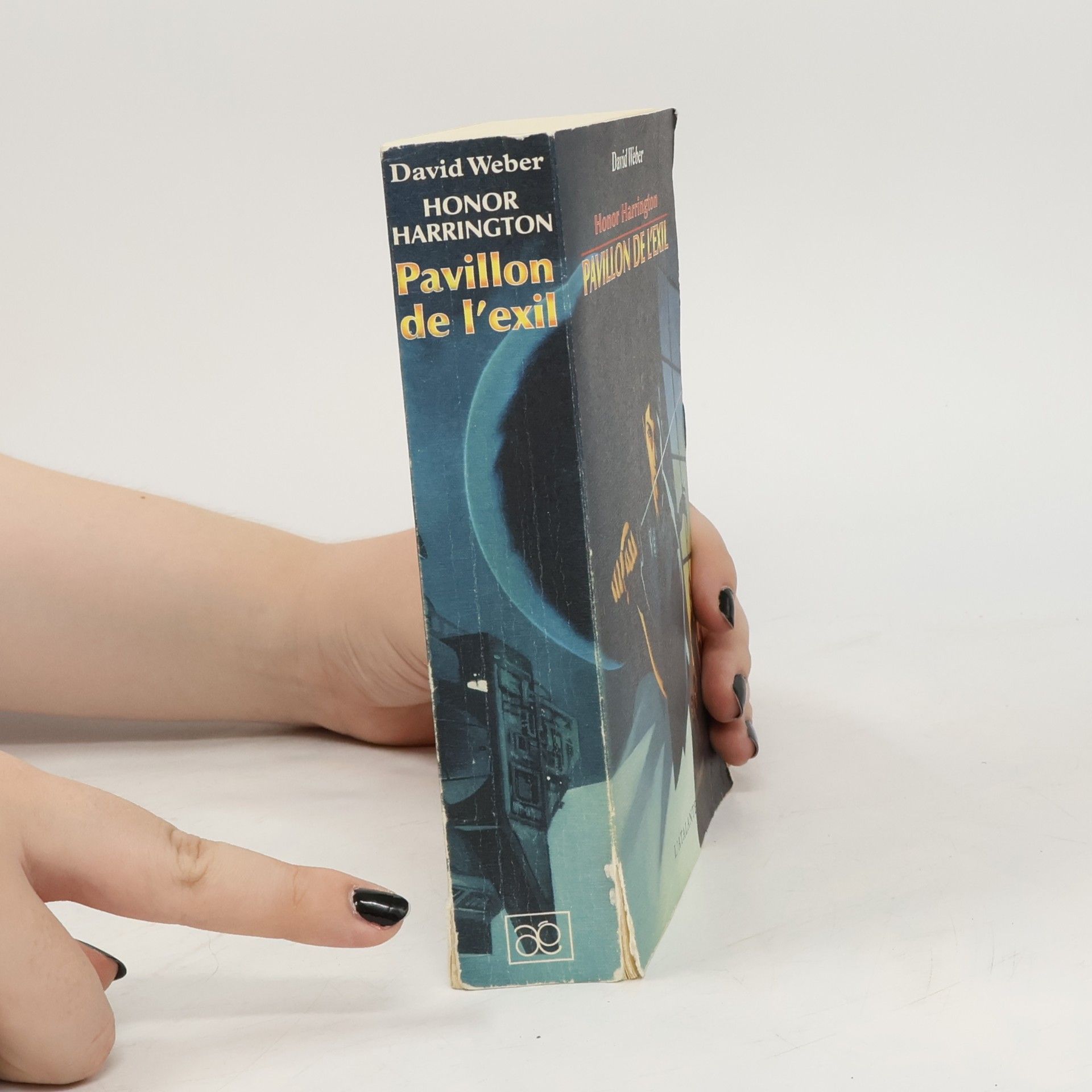 David Weber Honor Harrington - 5: Pavillon de l'exil