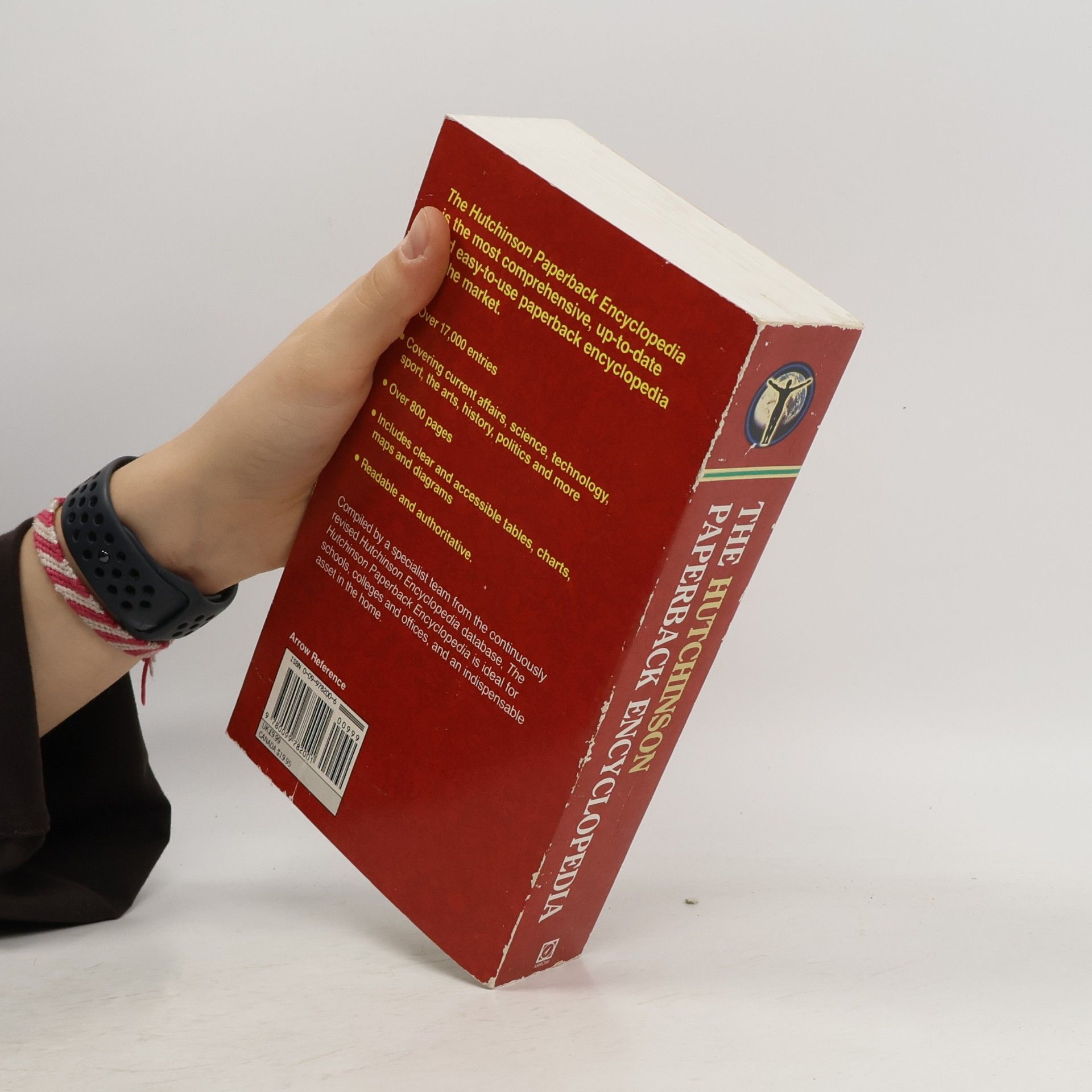 Collectif d'auteurs The Hutchinson Paperback Encyclopedia