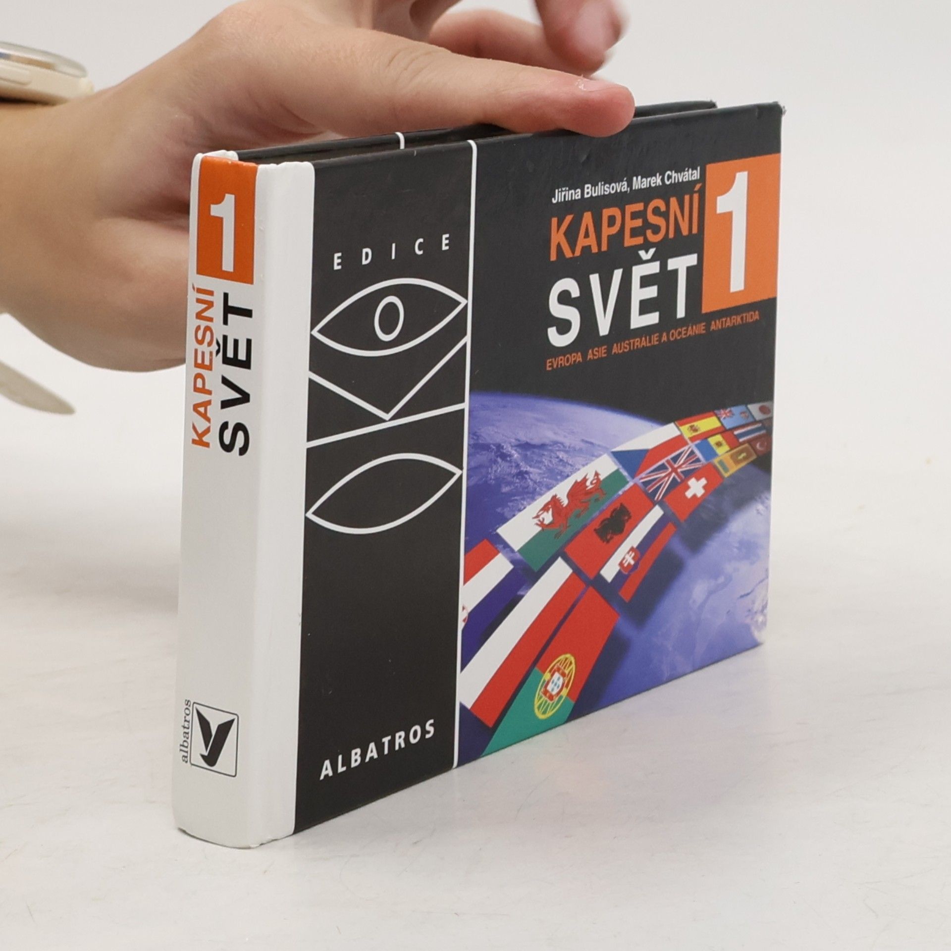 Miroslav Mezera Kapesní svět 1 : [Evropa, Asie, Austrálie a Oceánie, Antarktida]
