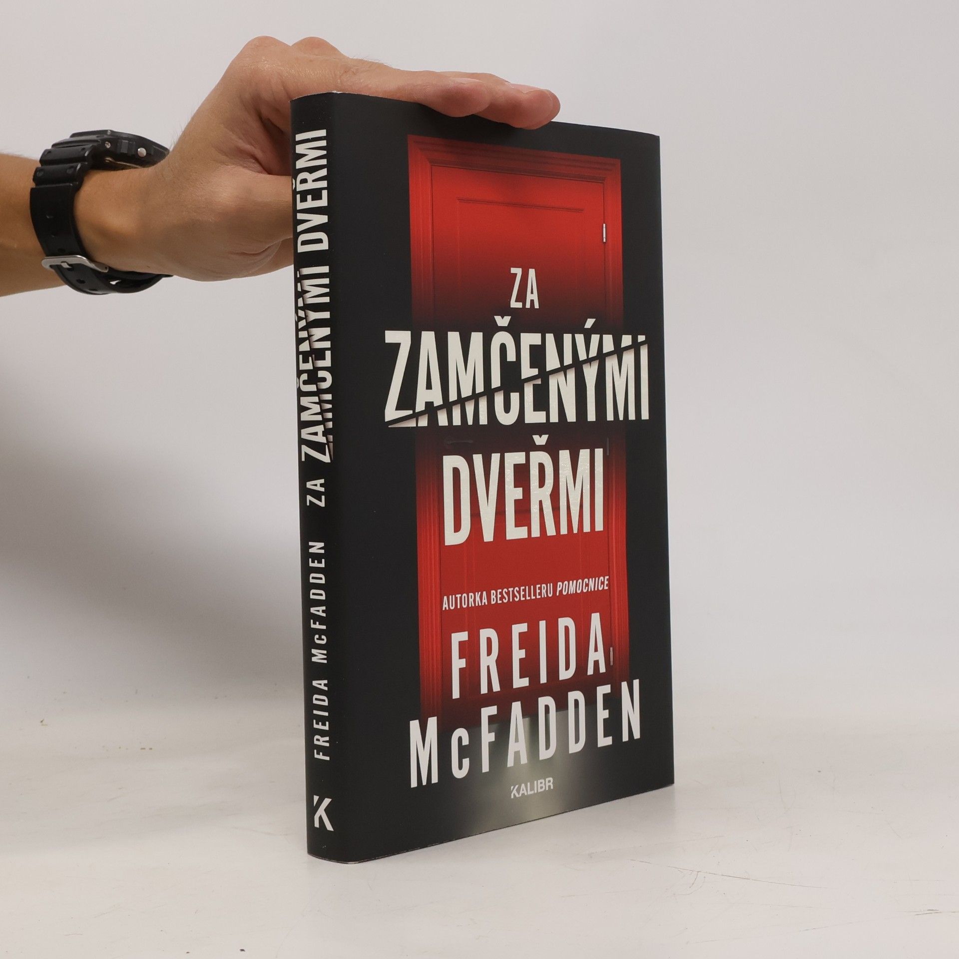 Freida McFaddenová Za zamčenými dveřmi