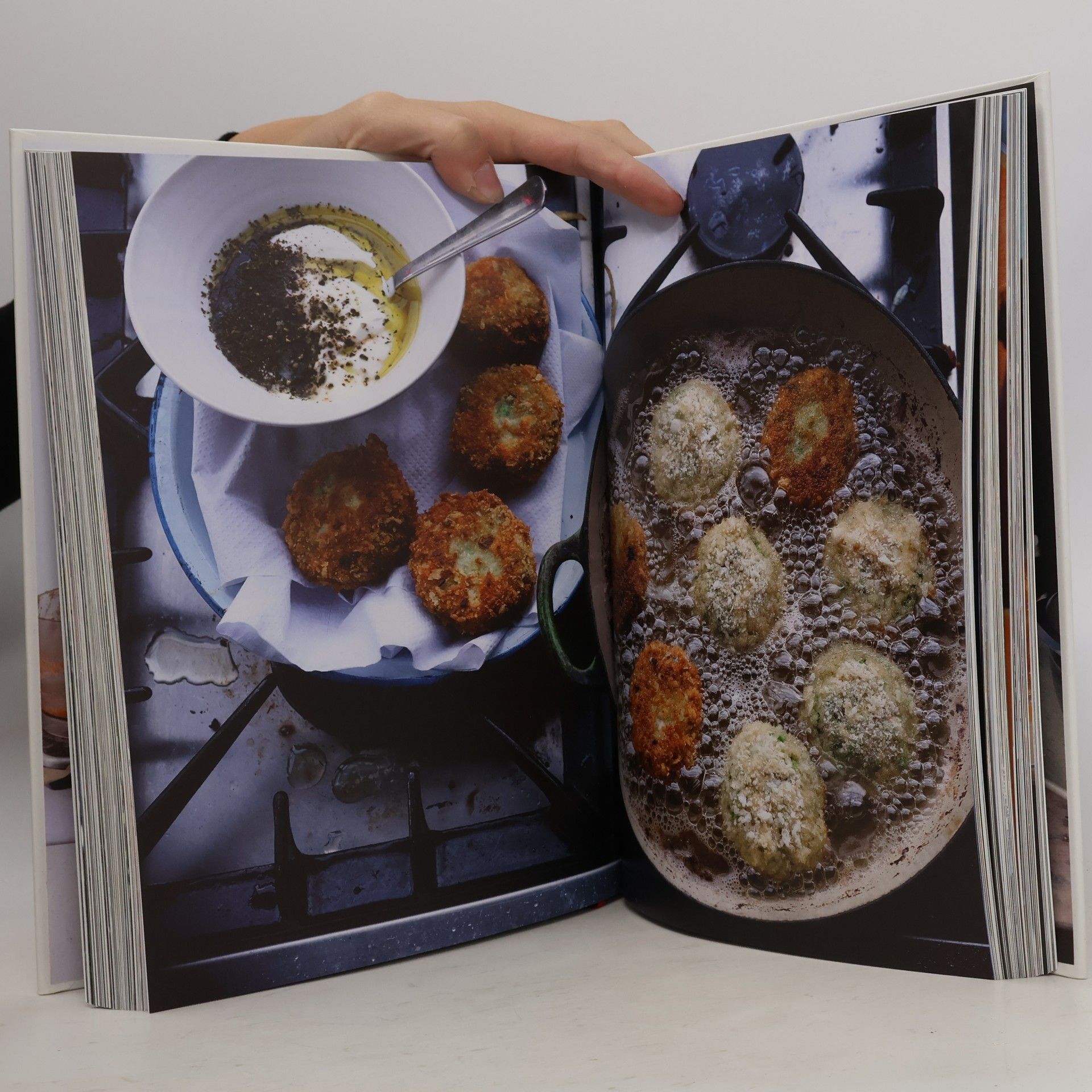 Yotam Ottolenghi Ještě více hojnosti - Nové kulinářské skvosty mistra zeleninové kuchyně