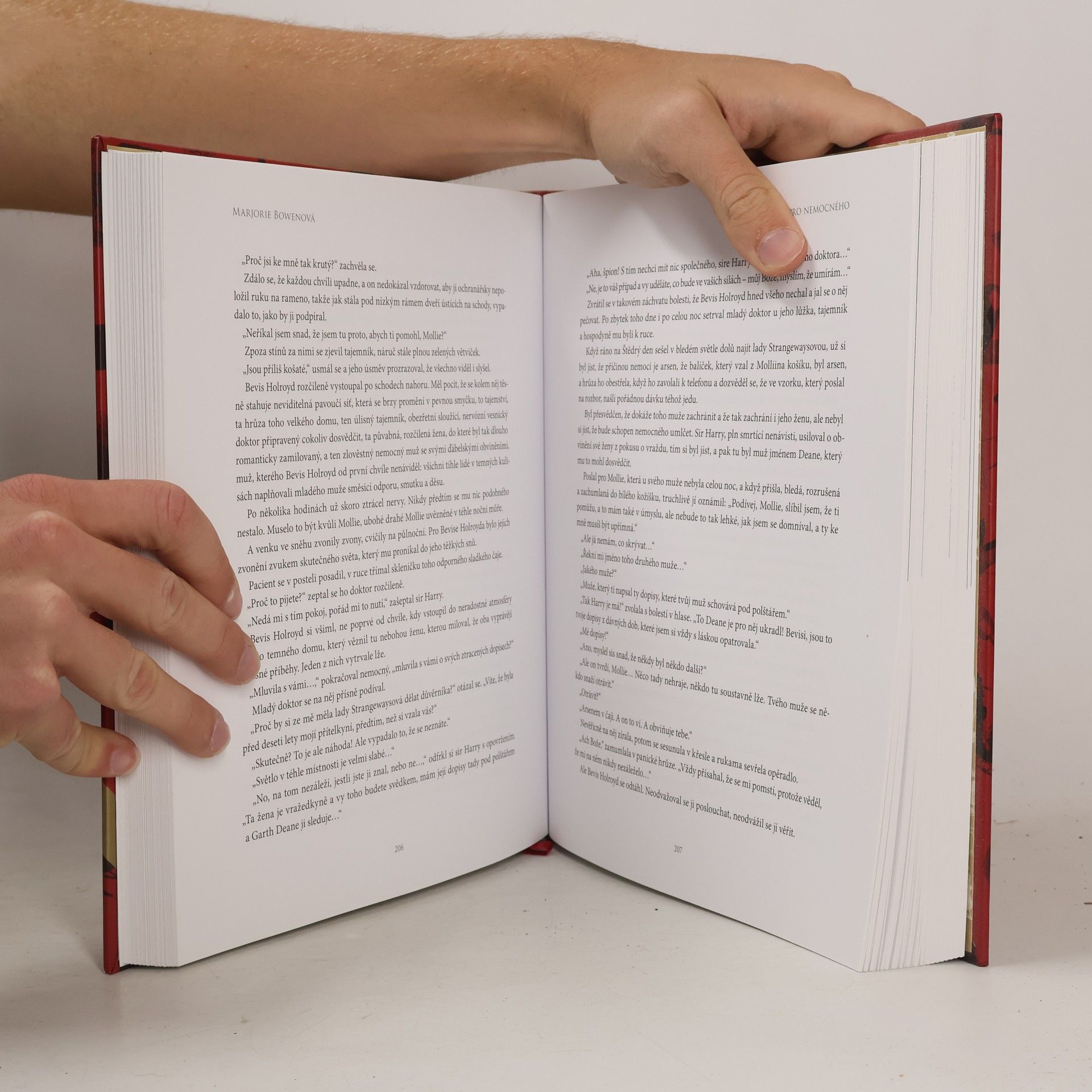 Various authors Velká kniha vánočních detektivek a záhad