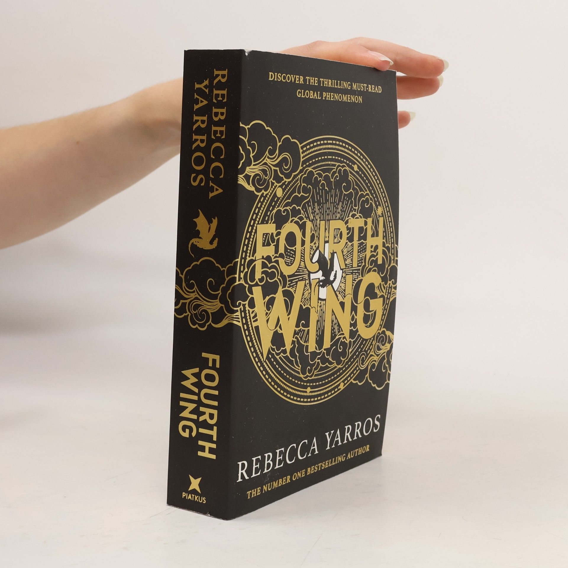 Rebecca Yarros Fourth Wing