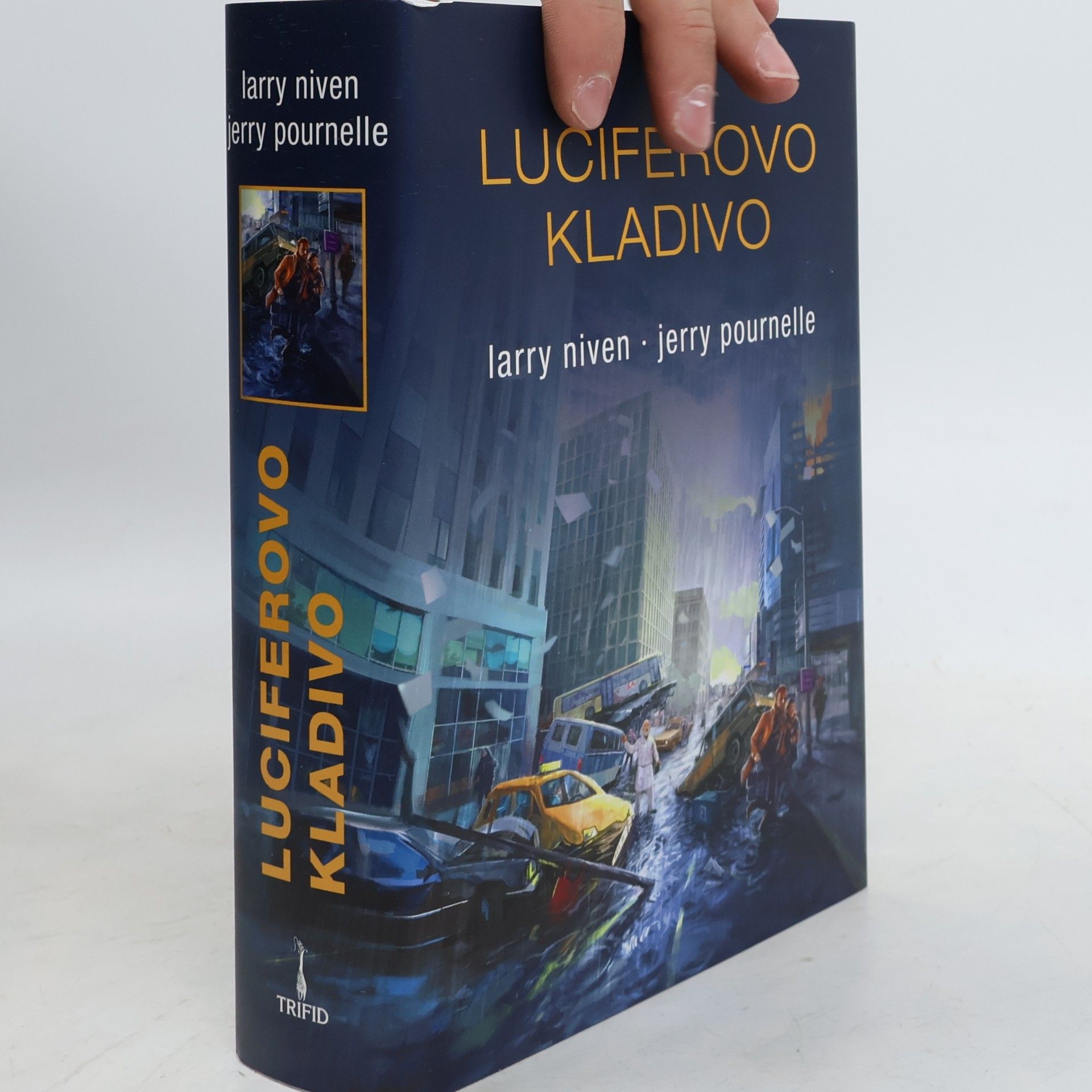 Larry Niven Luciferovo kladivo