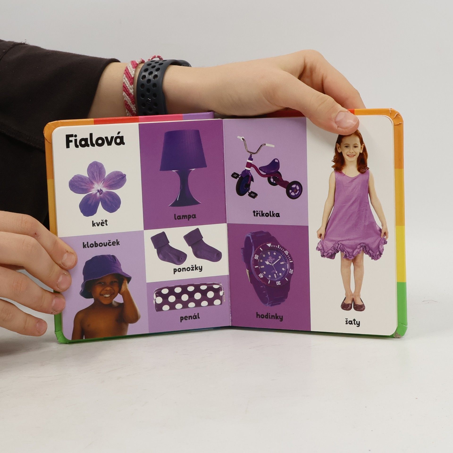 Autorenkollektiv Barvy - První slova