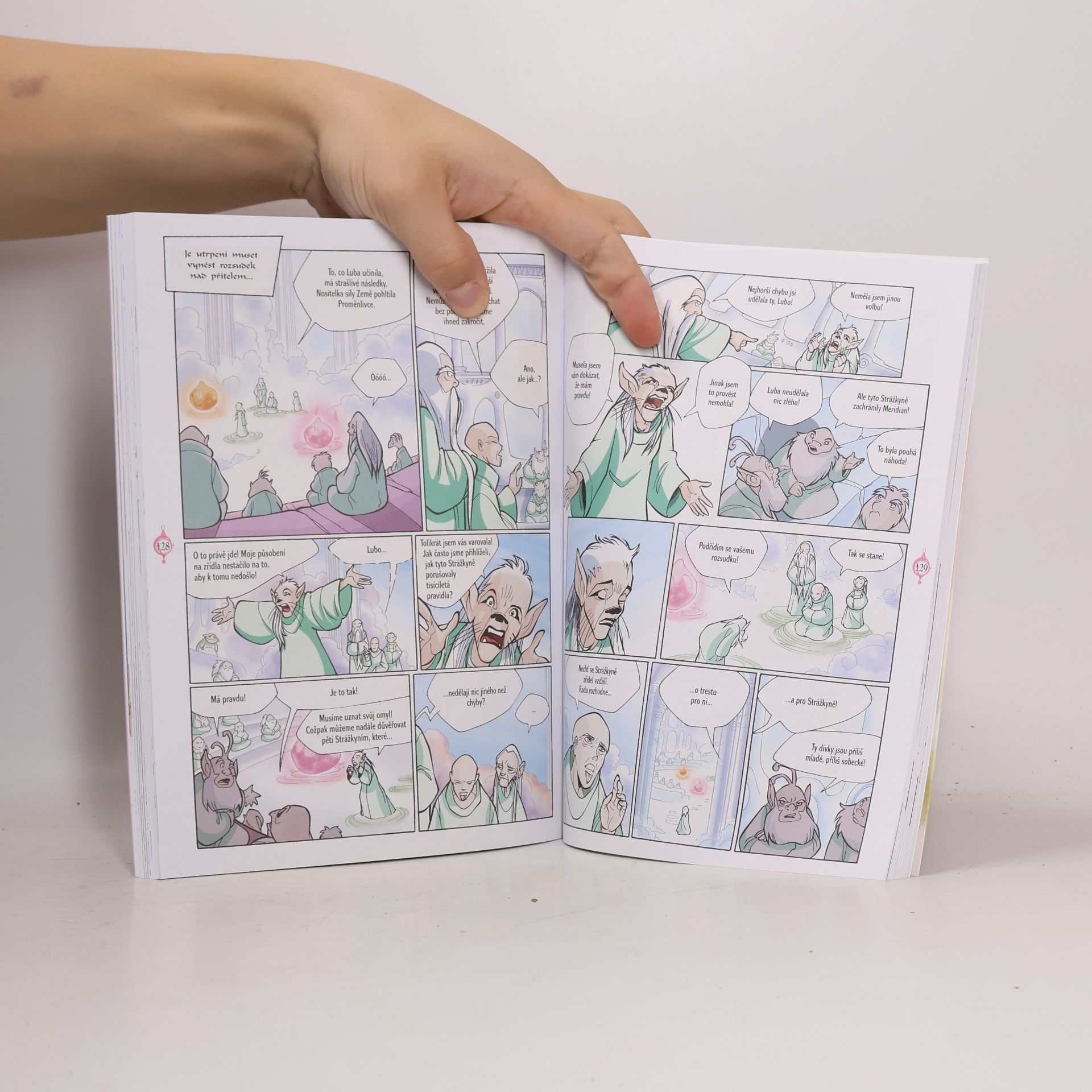 Elisabetta Gnone Čarodějky W.I.T.C.H : komiks 13-15