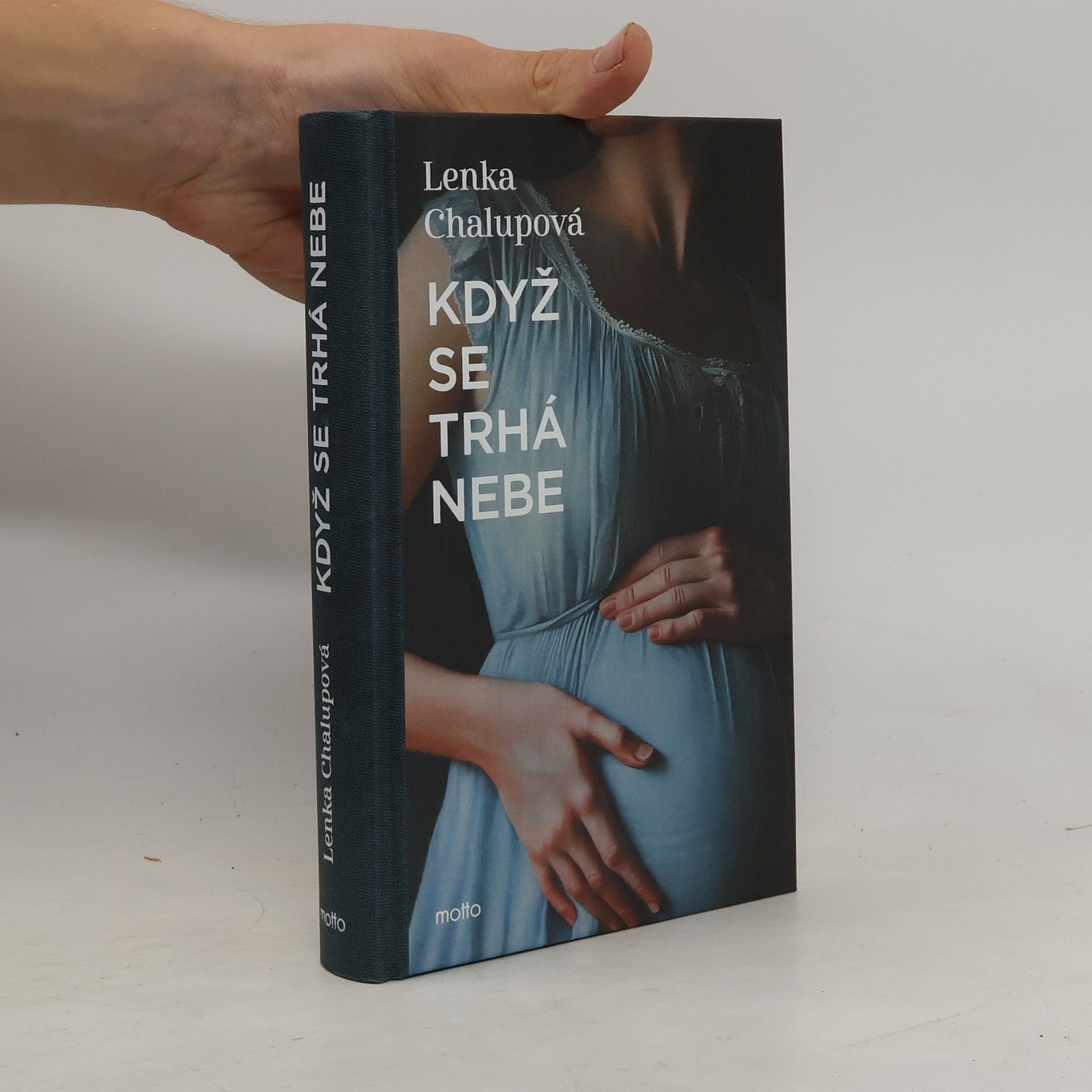 Lenka Chalupová Když se trhá nebe