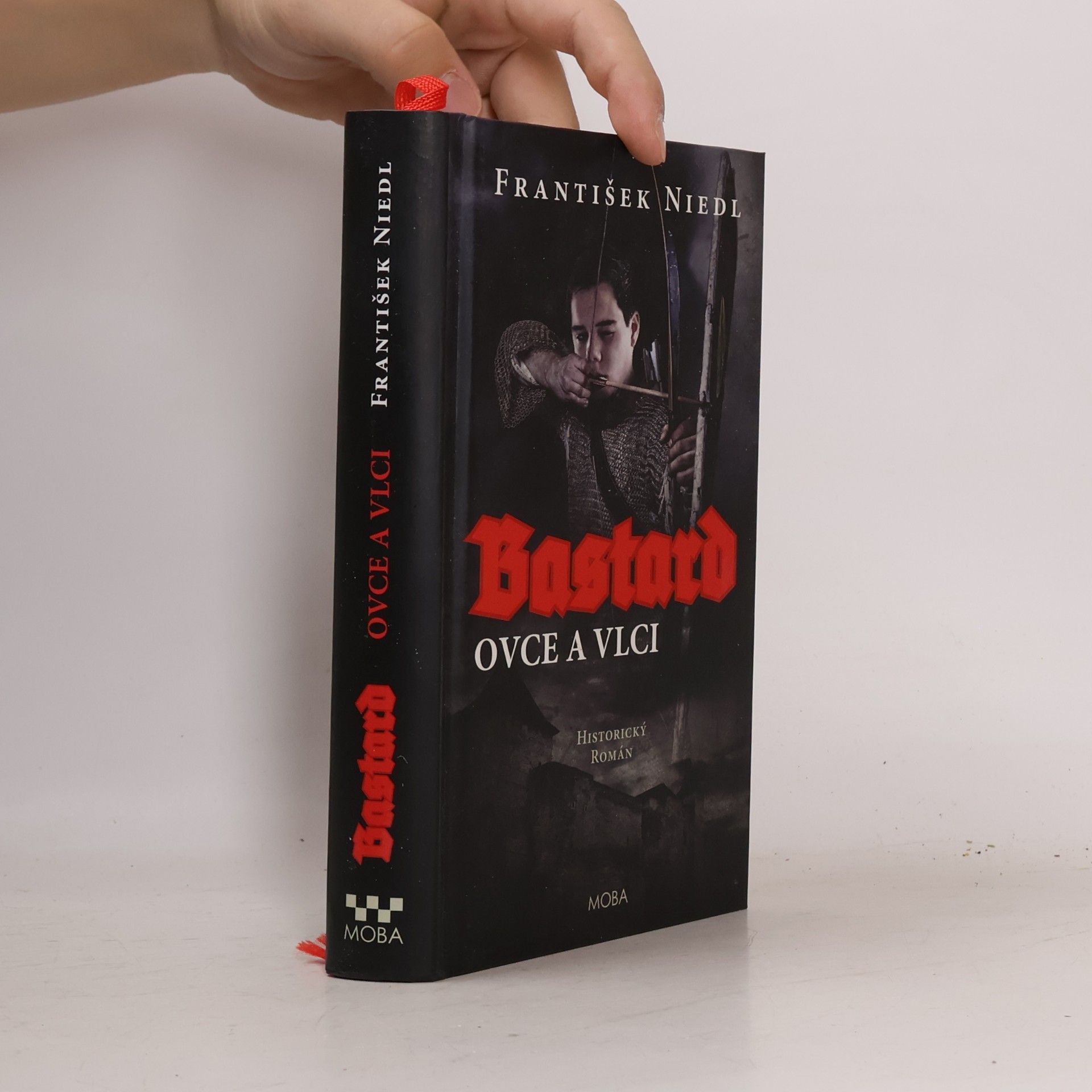 Bastard. Ovce a vlci