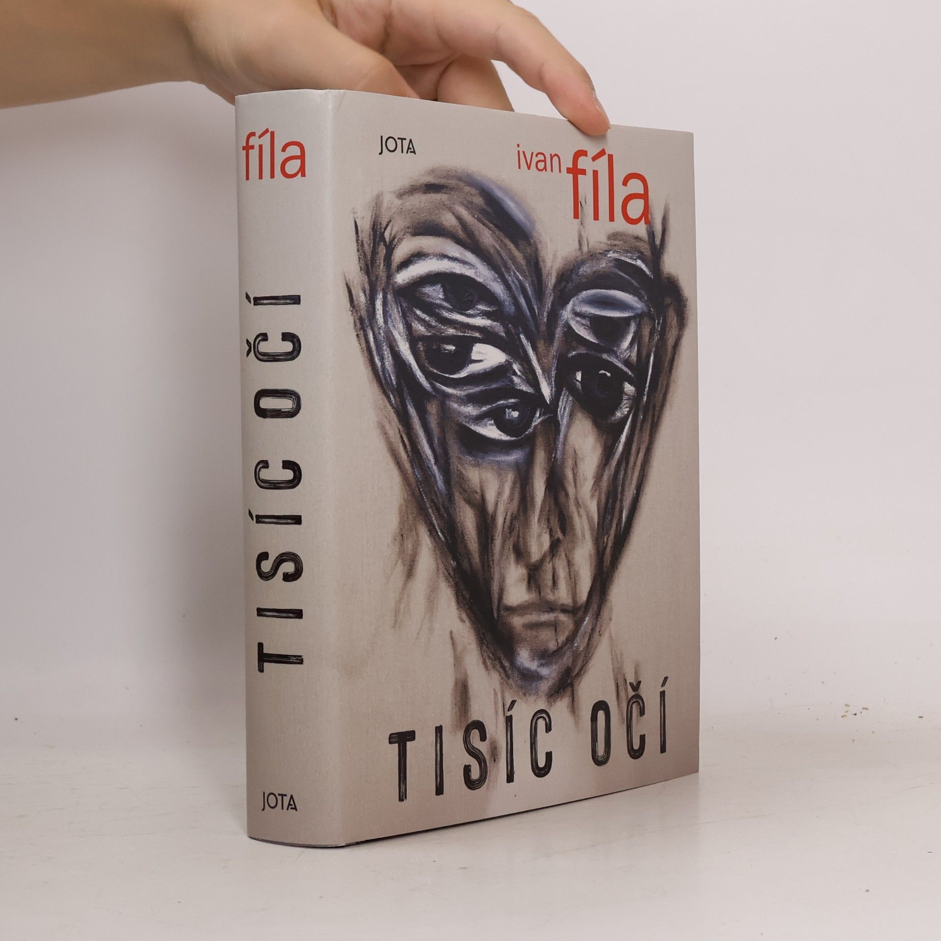 Tisíc očí