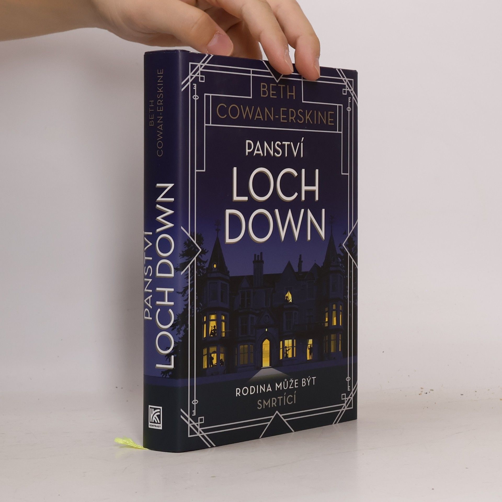 Beth CowanErskine Panství Loch Down