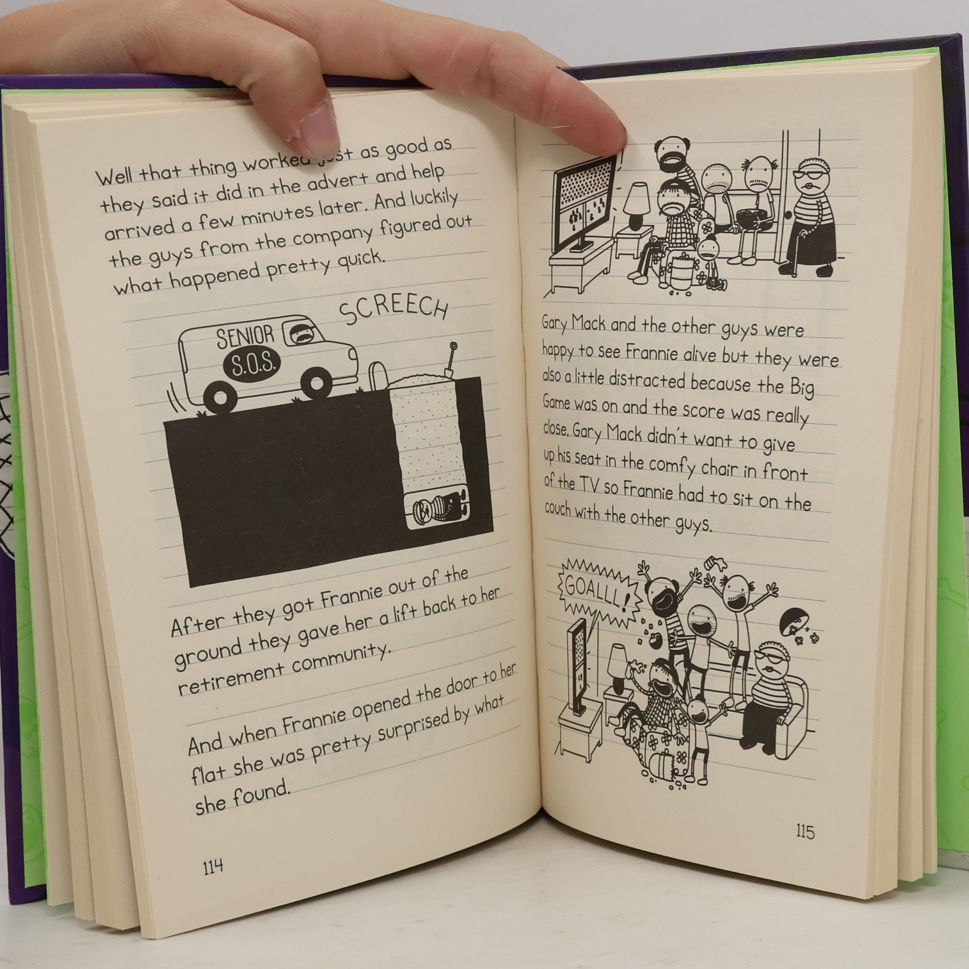 Jeff Kinney Rowley Jefferson's Awesome Friendly Spooky Stories