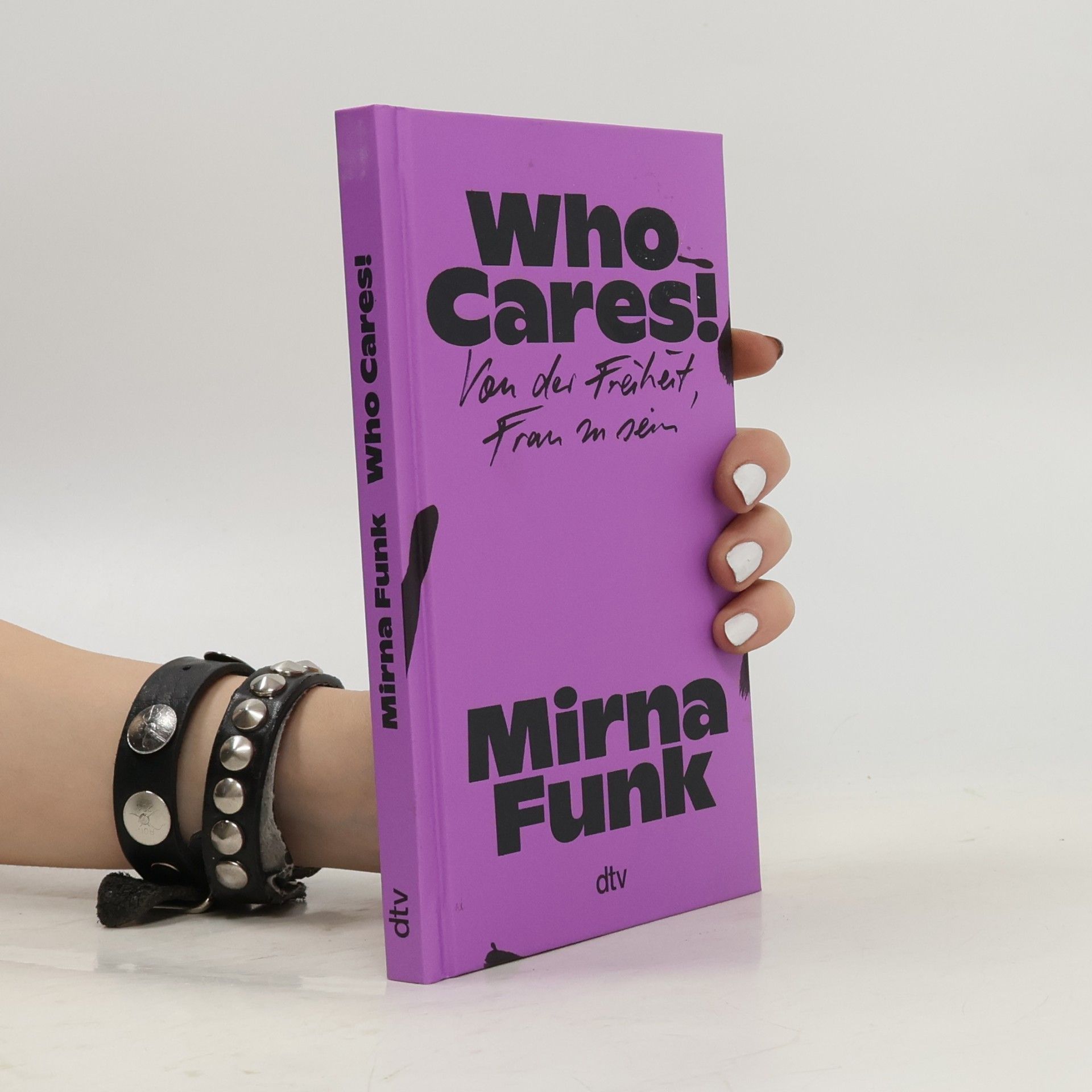 Mirna Funk Who Cares!