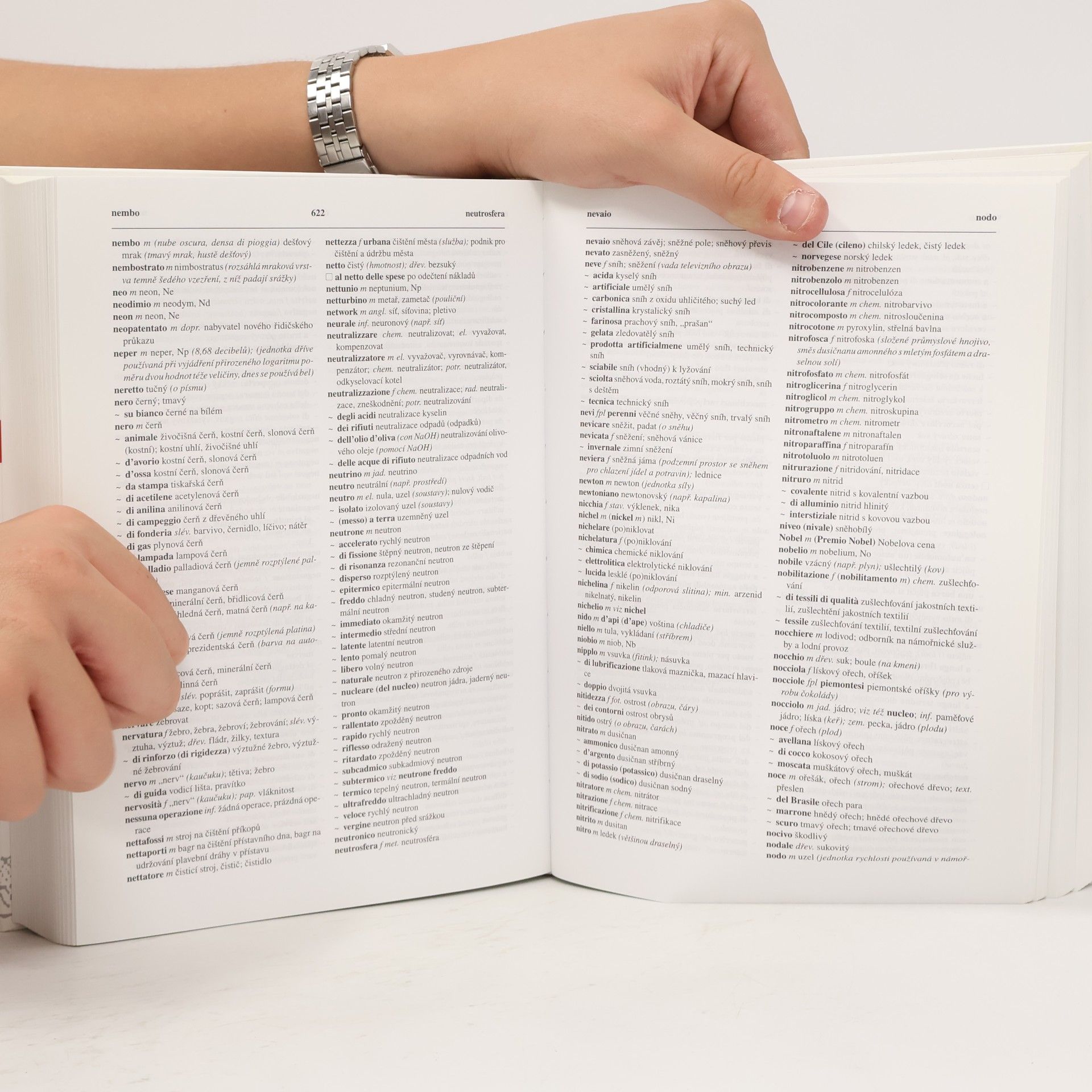 Antonín Radvanovský Italsko-český technický slovník = Dizionario tecnico italiano-ceco