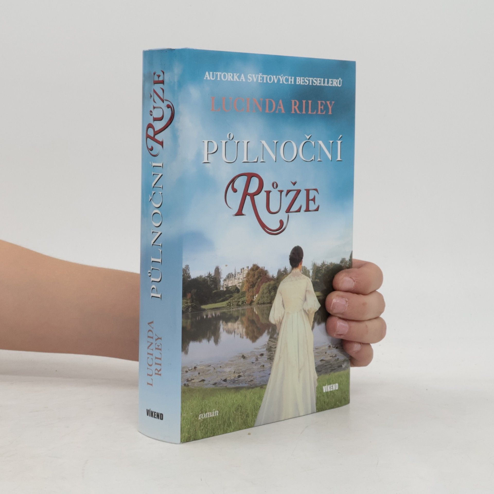 Lucinda Riley Půlnoční růže