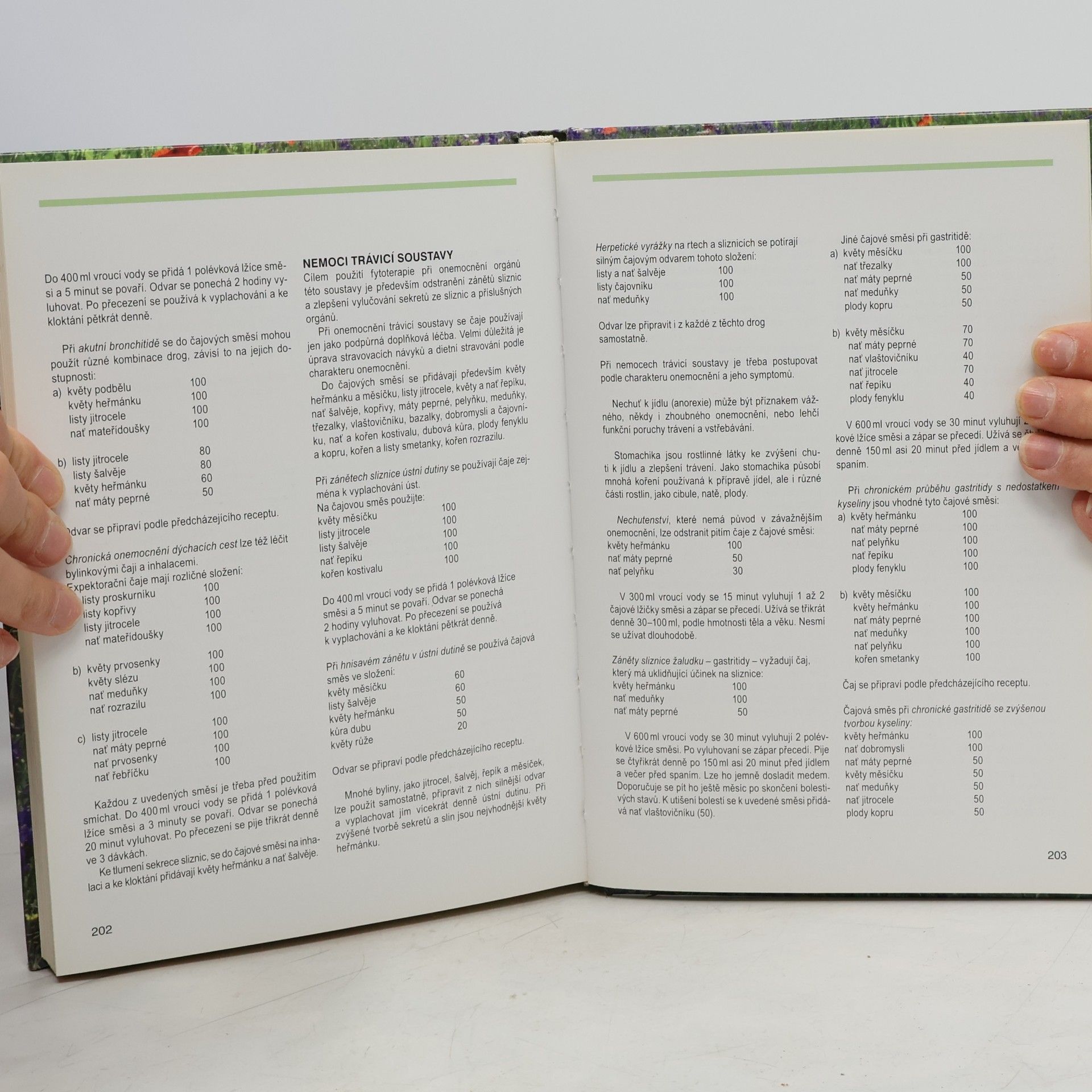 Ol ga Erdelská Atlas léčivých rostlin