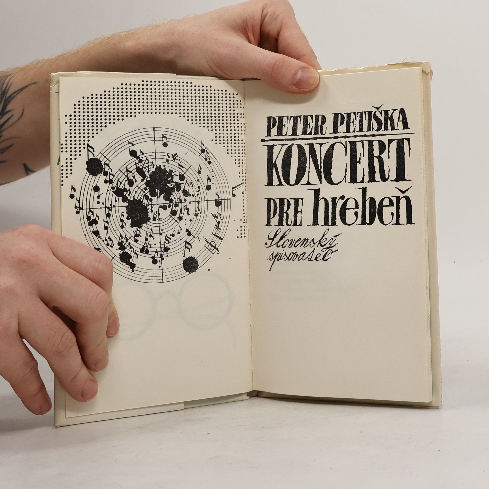 Peter Petiška Koncert pre hrebeň