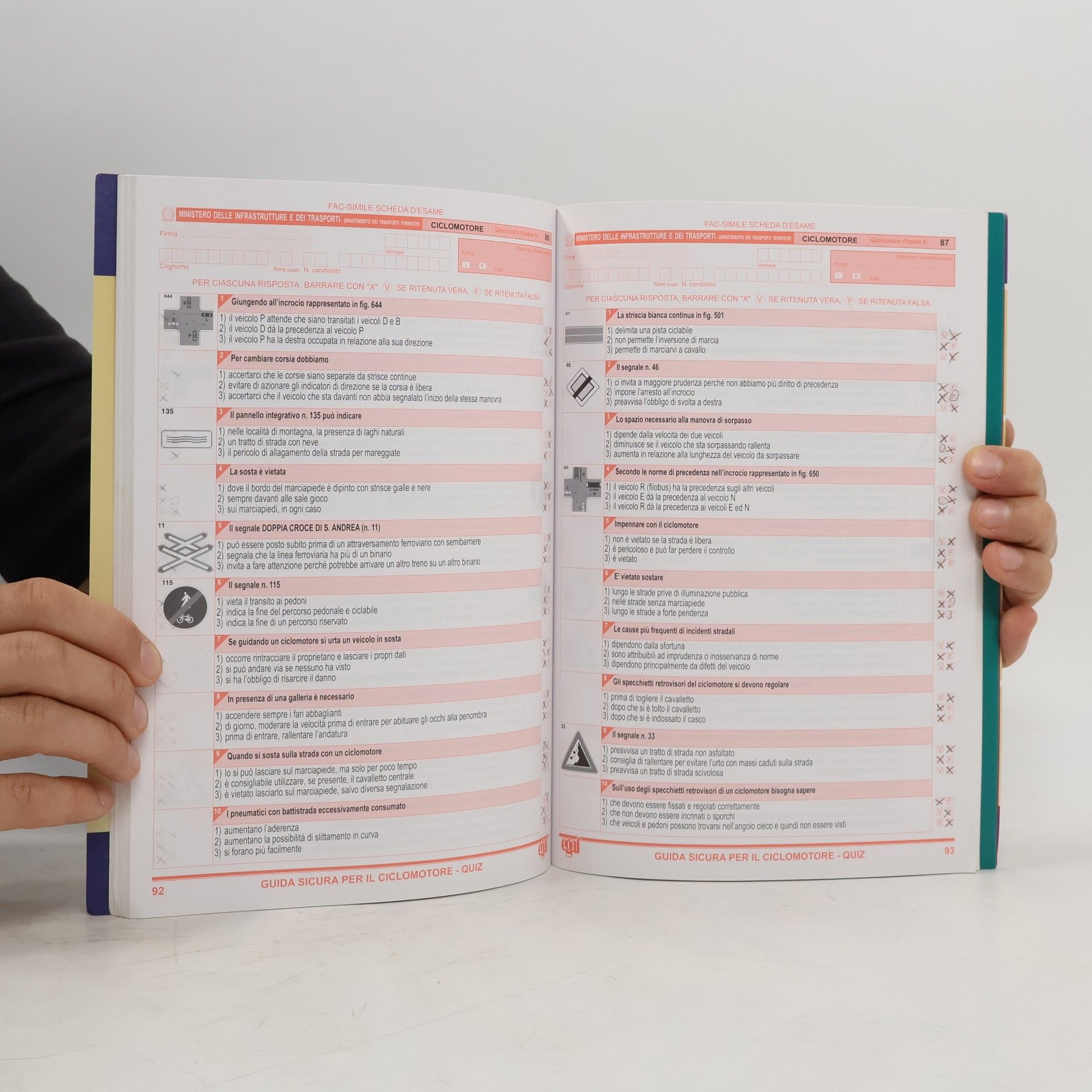 I didattici: Guida sicura per il ciclomotore - Quiz